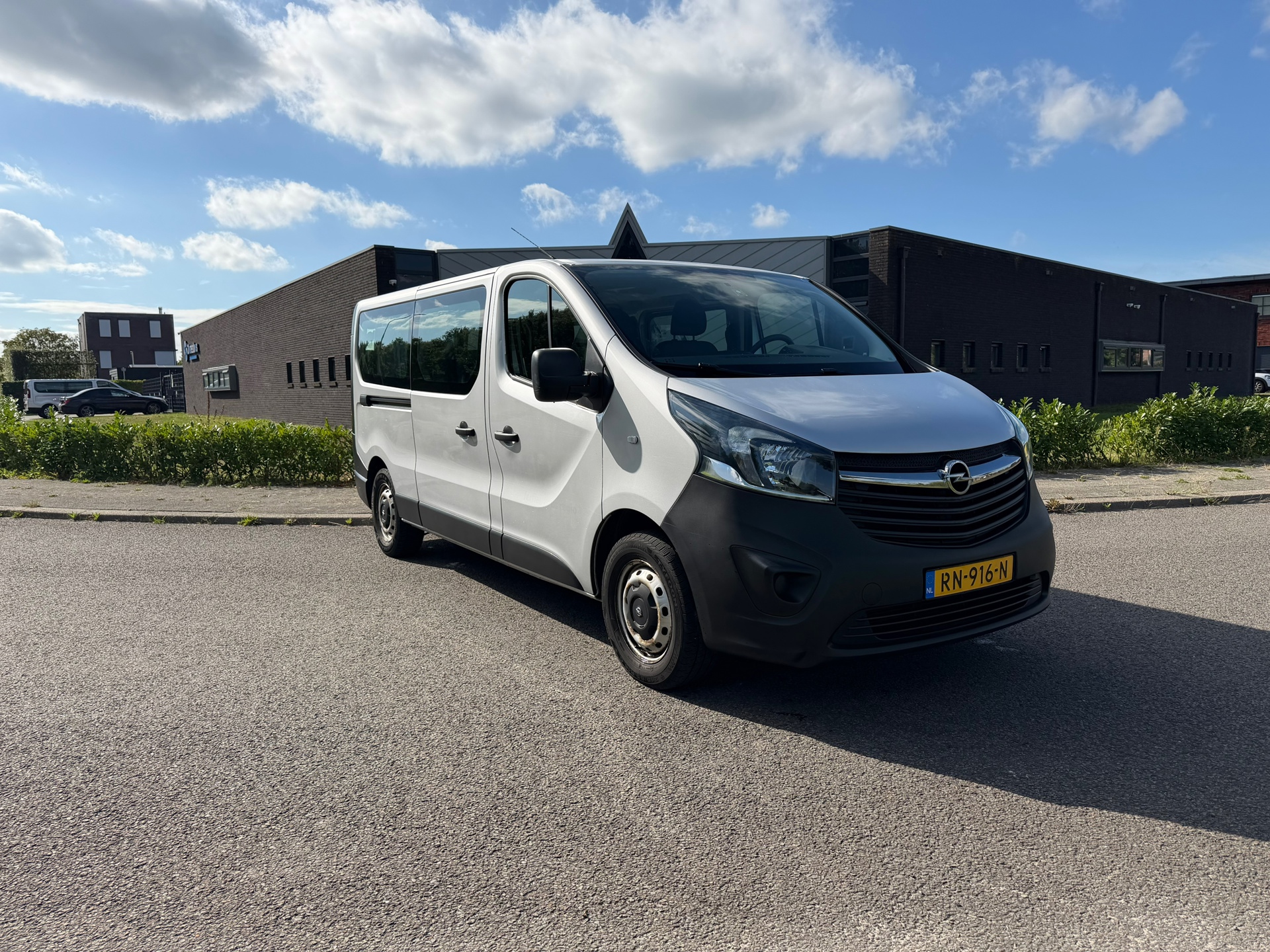 Opel Vivaro-b 1.6 CDTI L2H1 ecoFLEX 2018 - voorkant