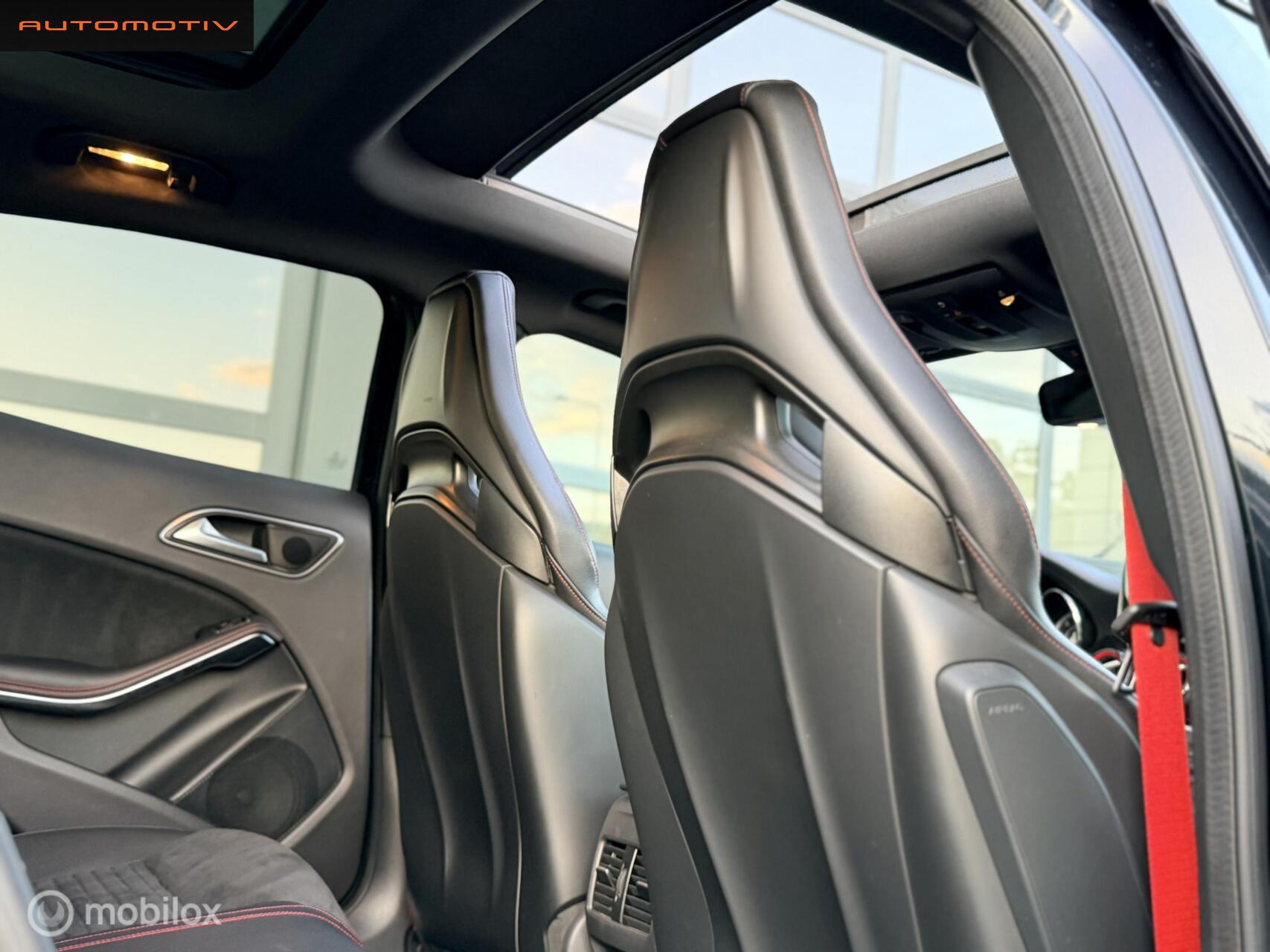 Foto van Mercedes-Benz Gla 45 AMG 4Matic