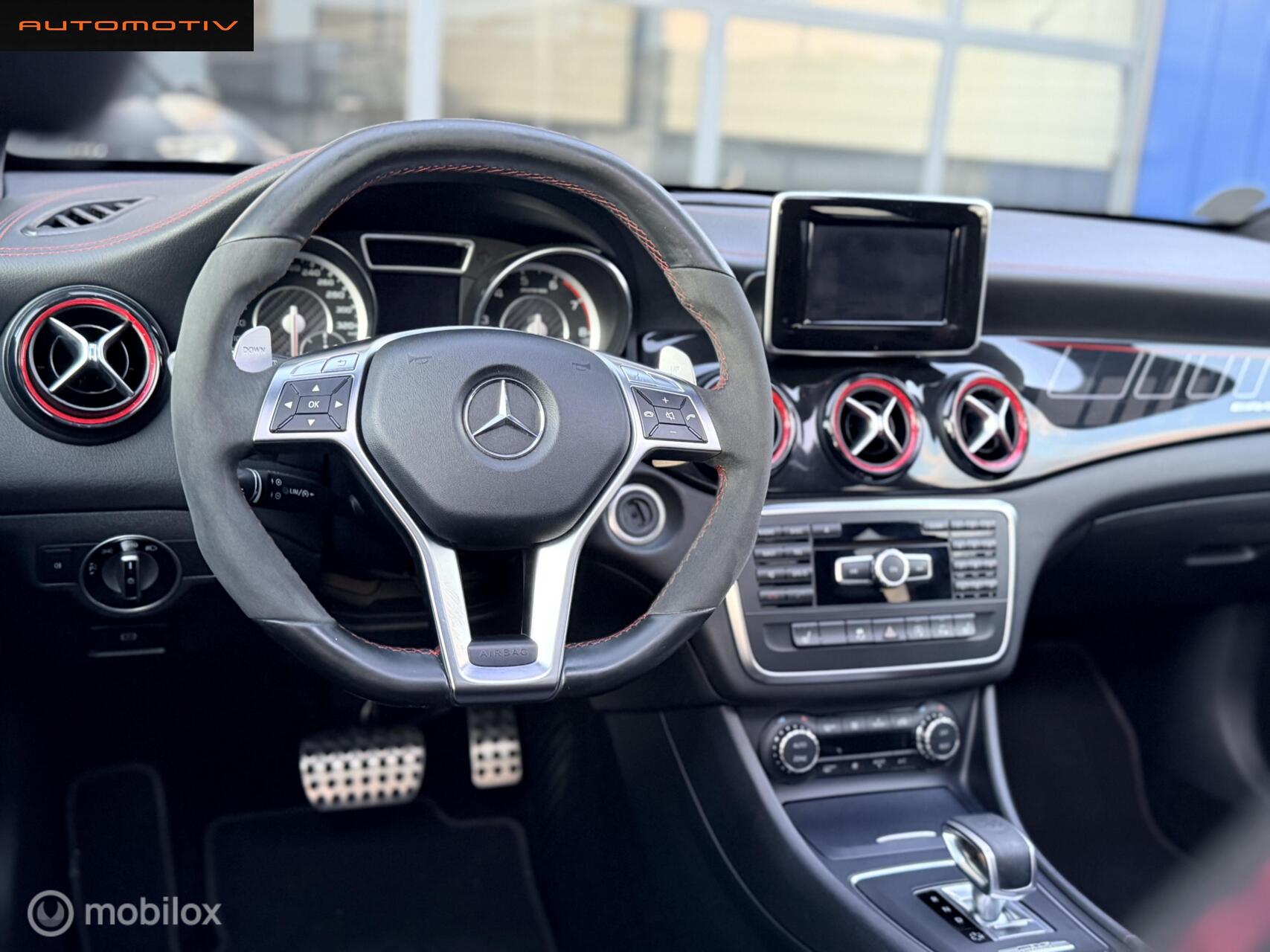 Foto van Mercedes-Benz Gla 45 AMG 4Matic
