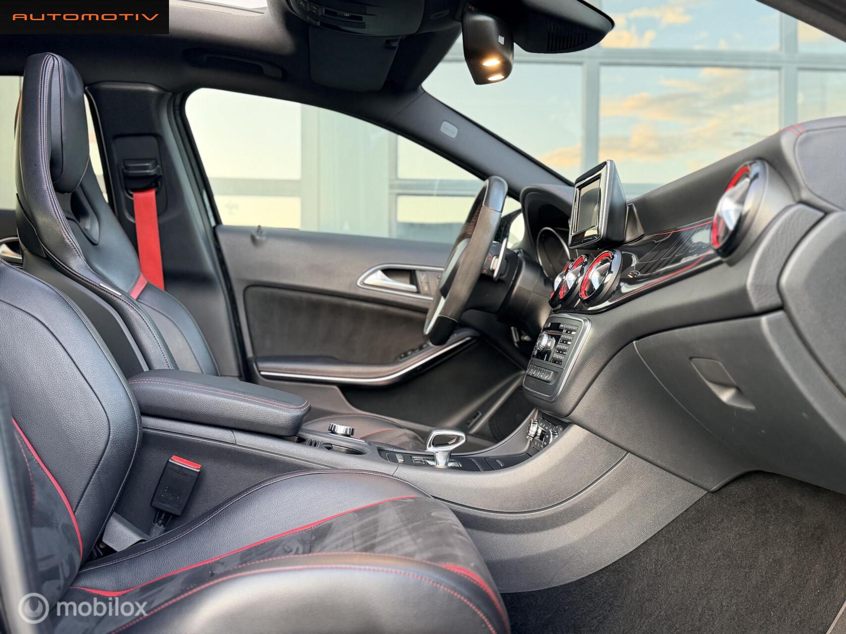 Foto van Mercedes-Benz Gla 45 AMG 4Matic