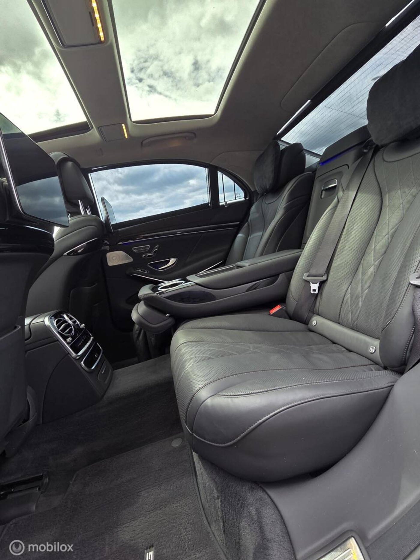 Foto van Mercedes-Benz S 400 D 4Matic