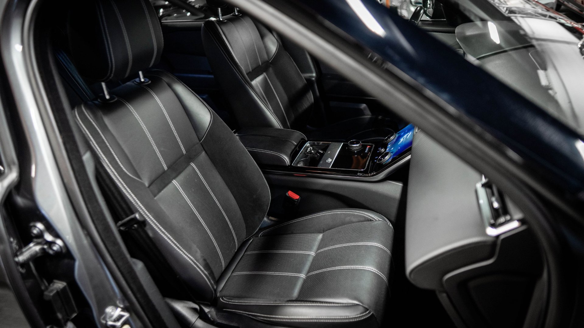 Foto van Land Rover Range Rover Velar