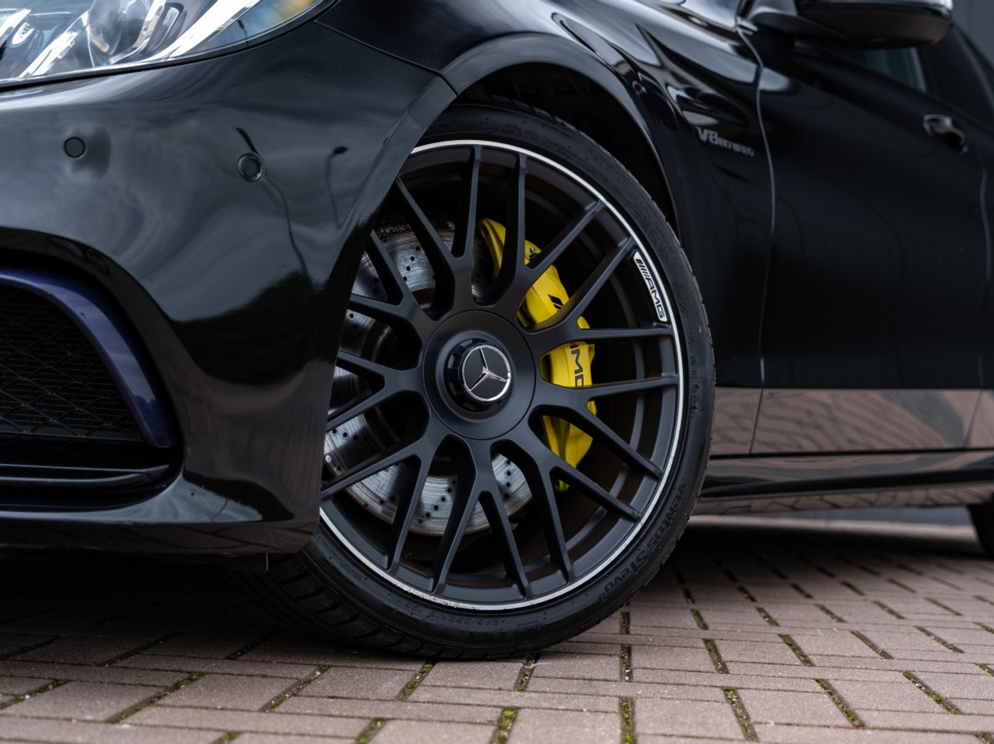 Foto van Mercedes-Benz AMG C 63