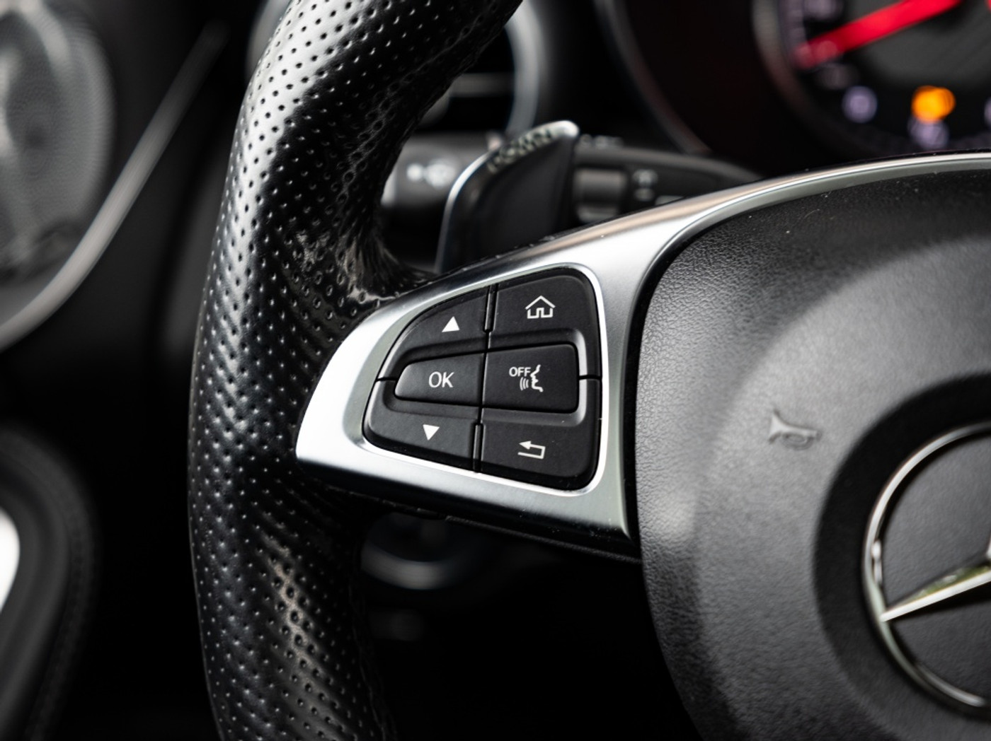 Foto van Mercedes-Benz AMG C 63