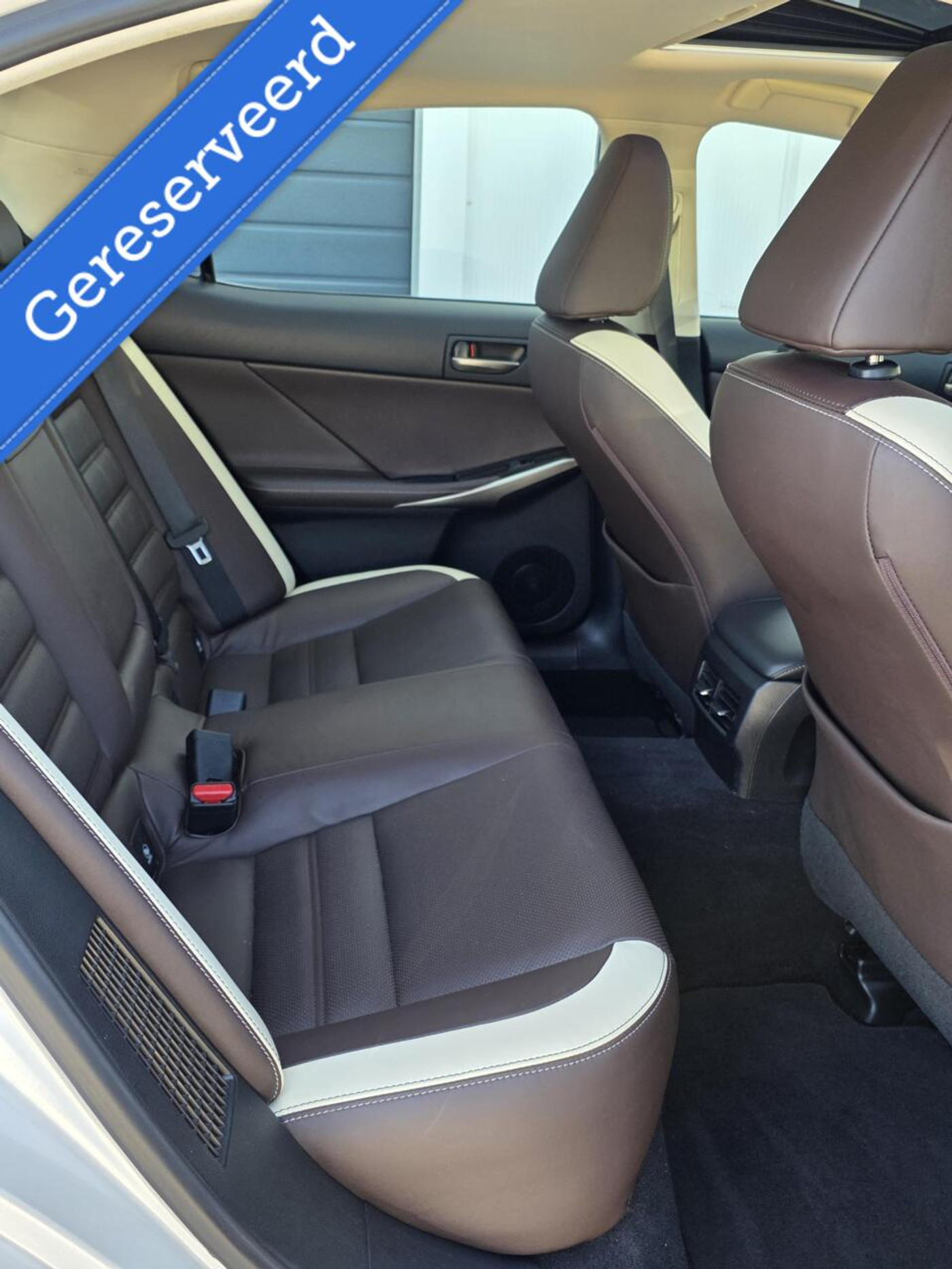 Foto van Lexus Lexus Is300h
