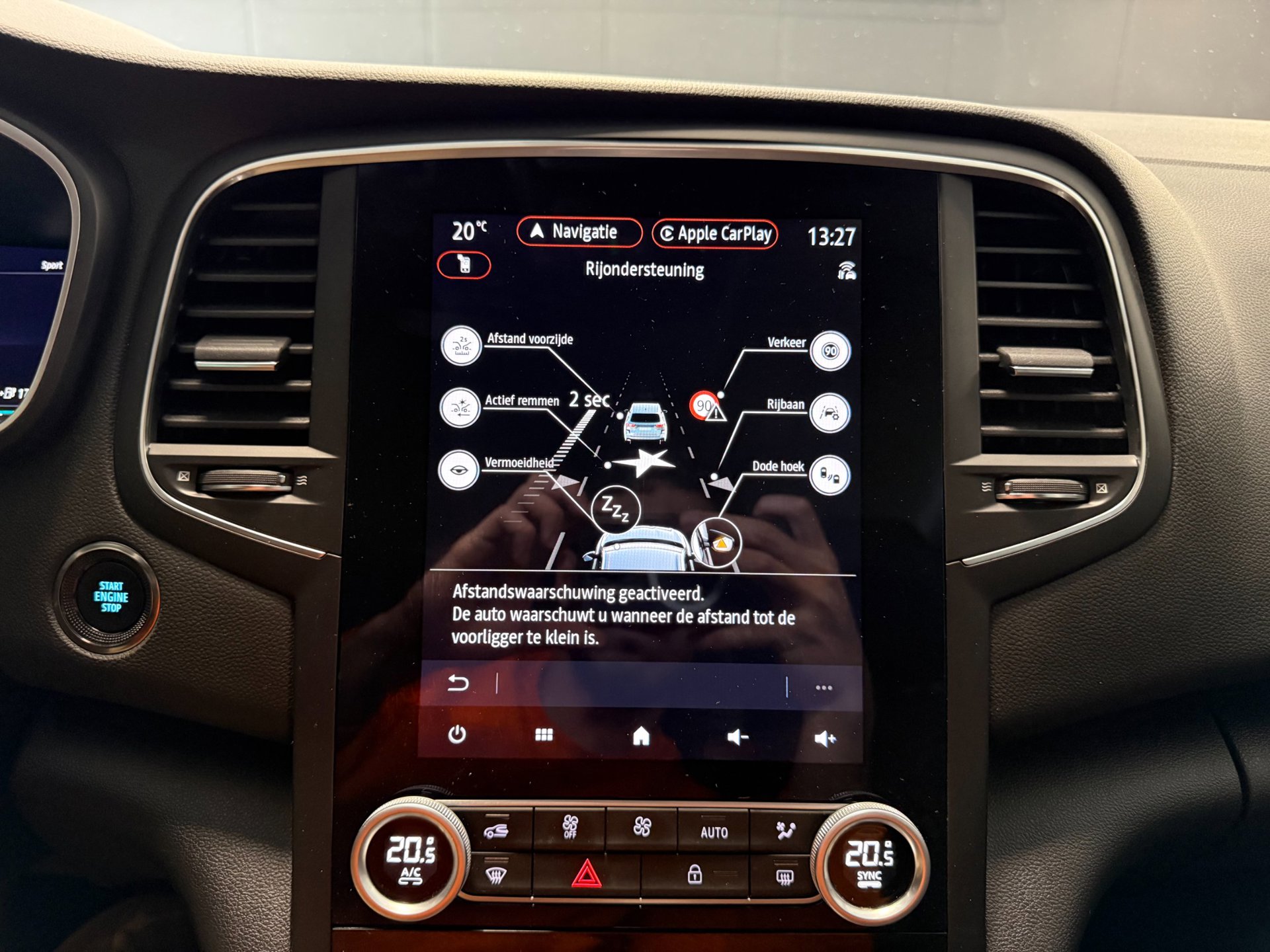 Foto van Renault Megane E-tech Plug-in Hybrid