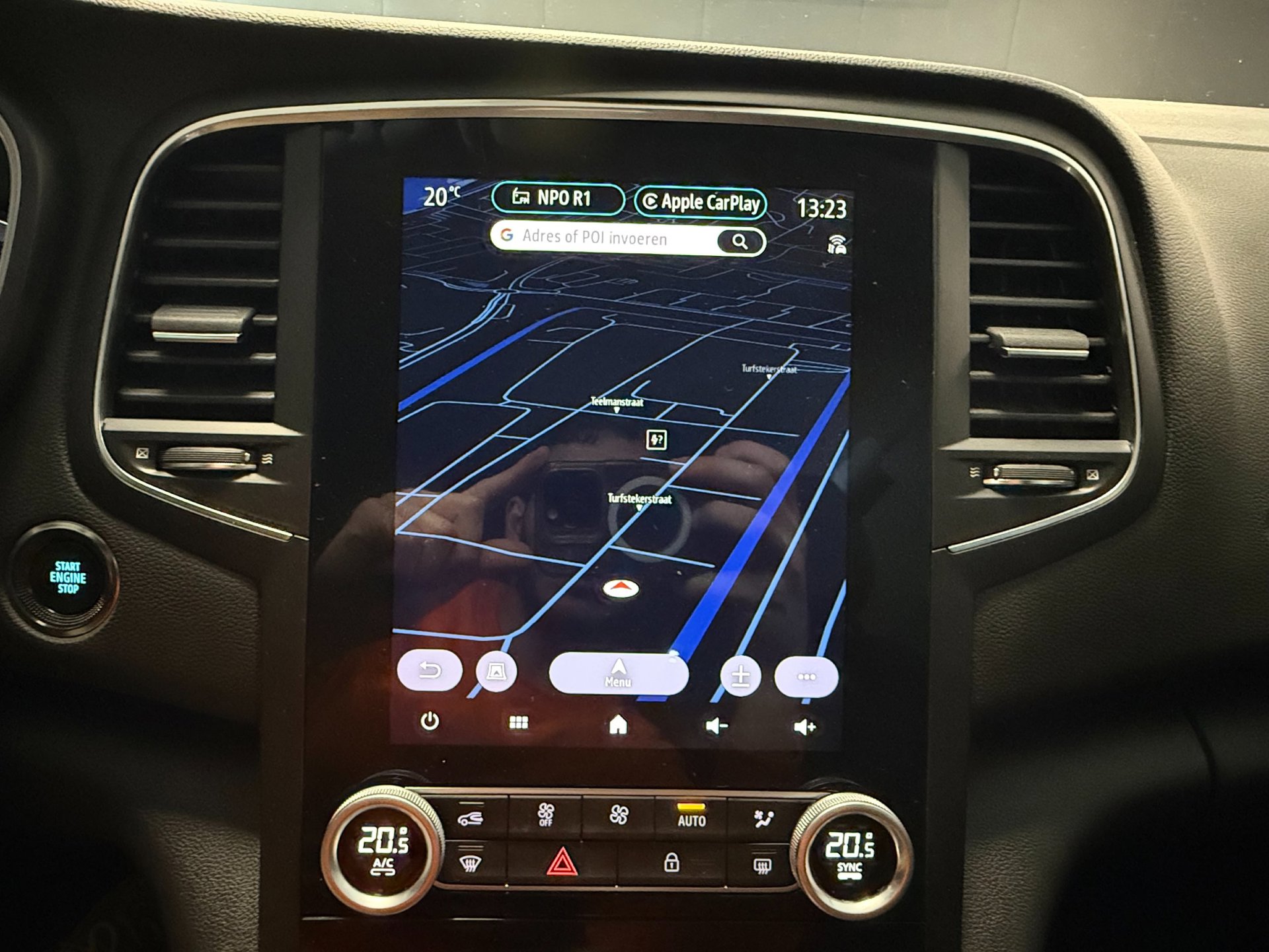 Foto van Renault Megane E-tech Plug-in Hybrid