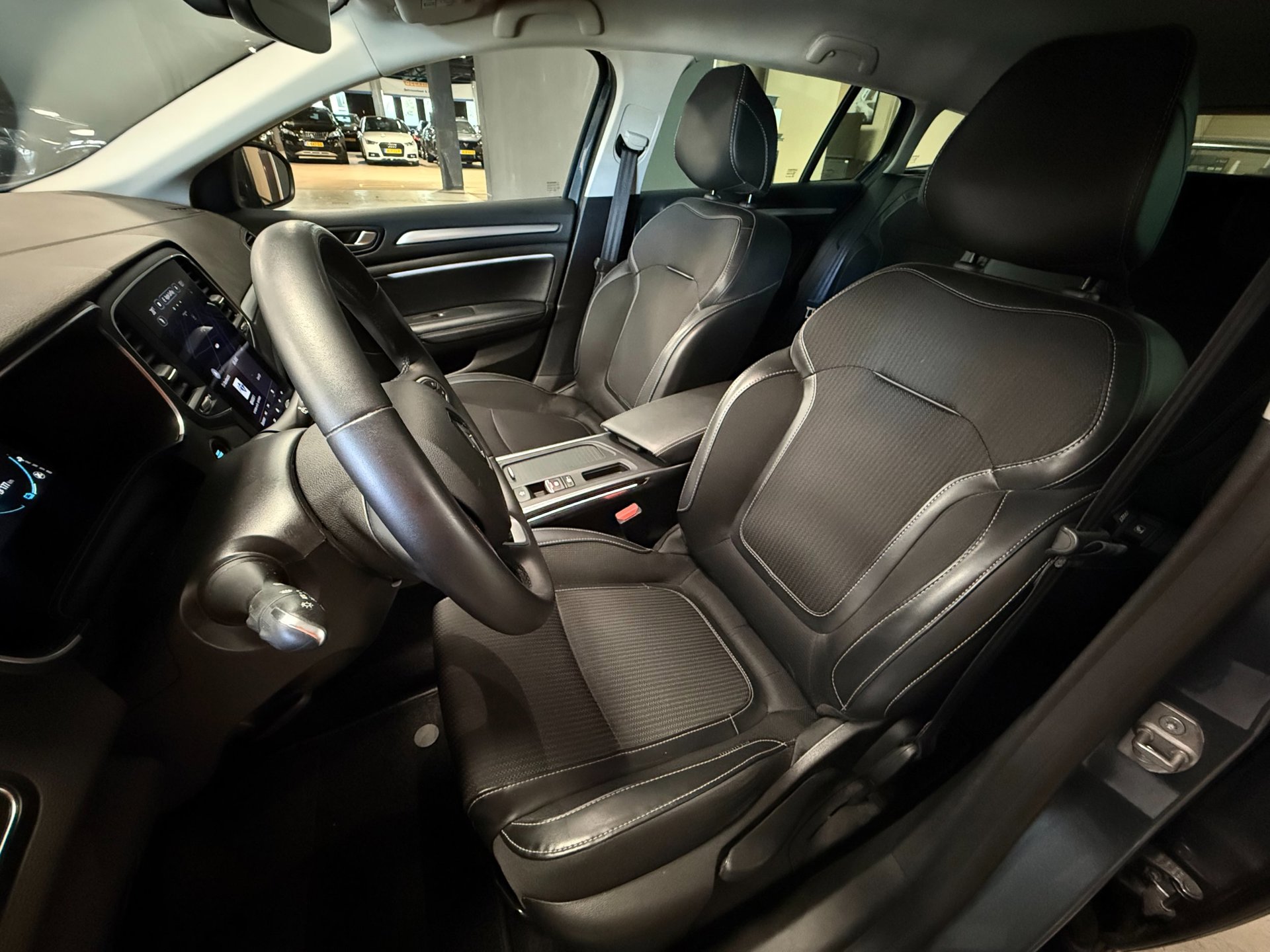 Foto van Renault Megane E-tech Plug-in Hybrid