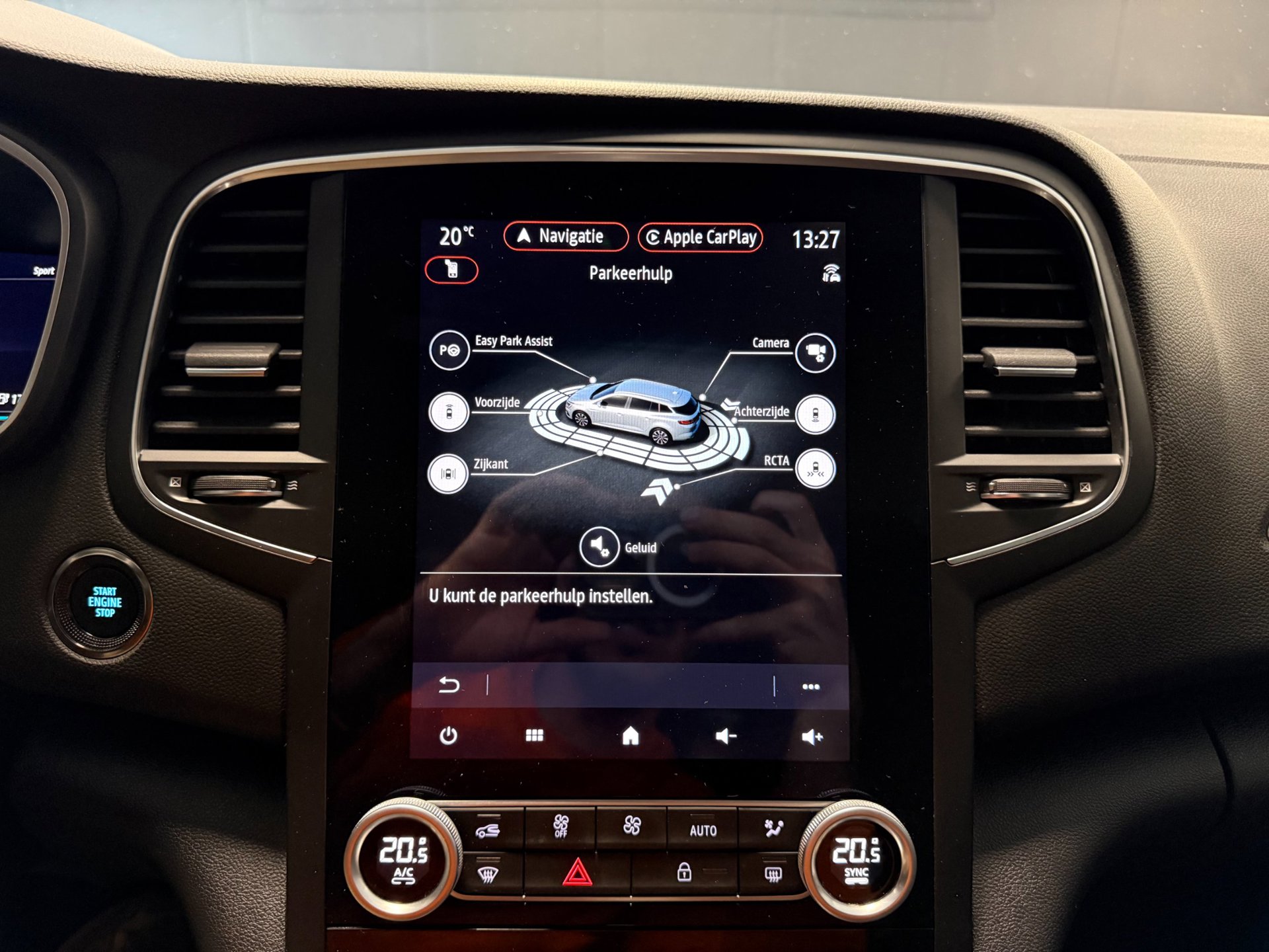 Foto van Renault Megane E-tech Plug-in Hybrid