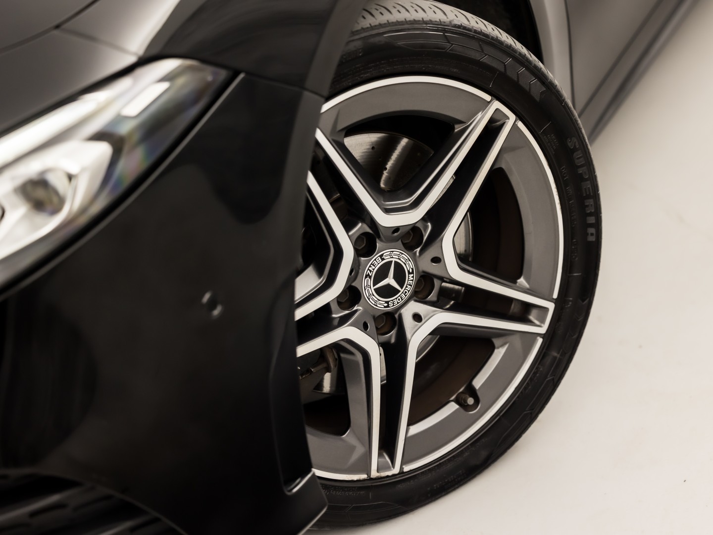 Foto van Mercedes-Benz A 250 E