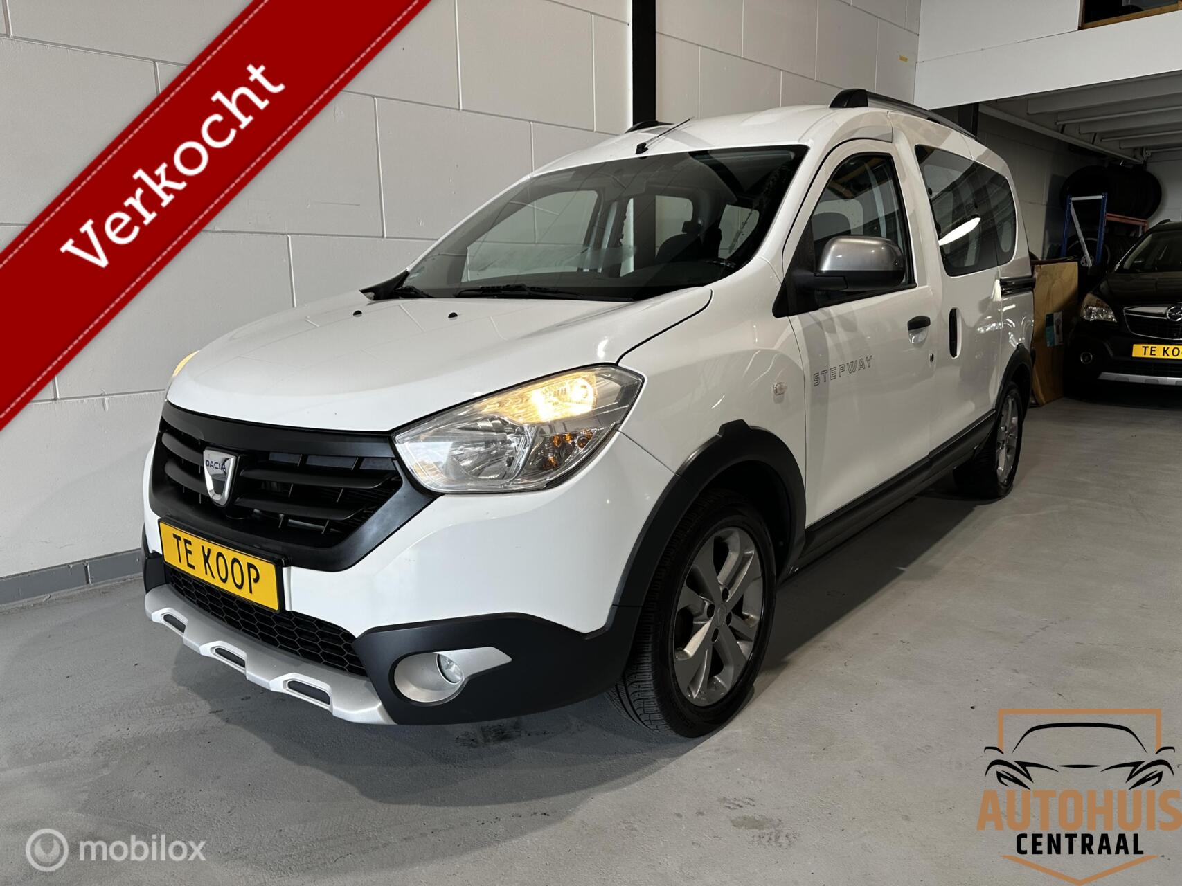 Dacia Dokker 1.2 TCe 10th Anniversary 2015 - voorkant