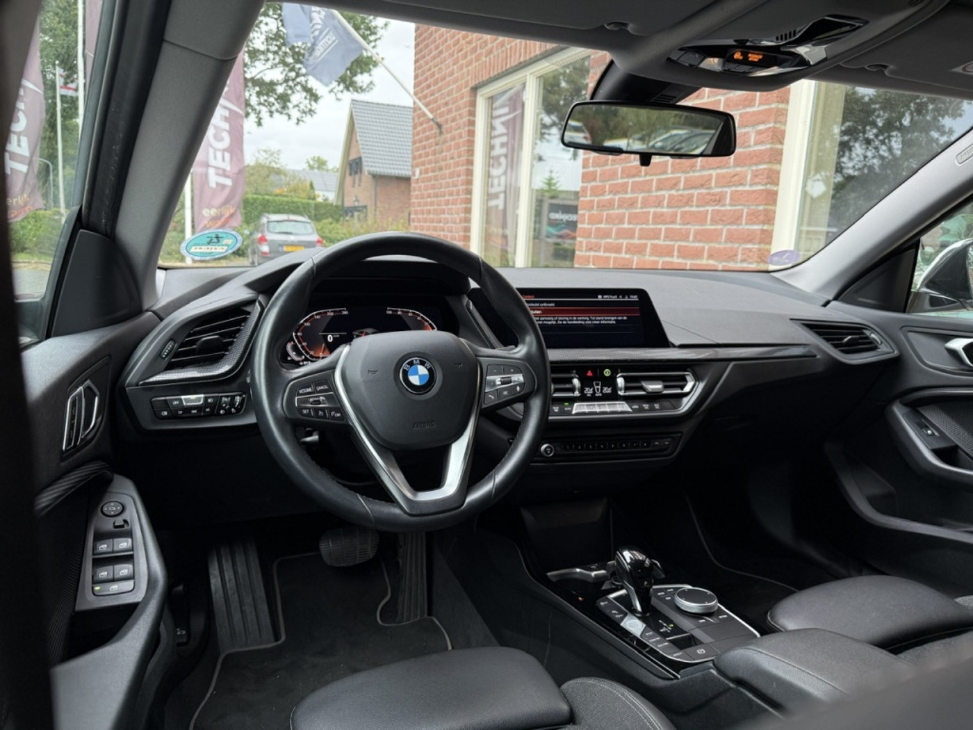 Foto van BMW 218i