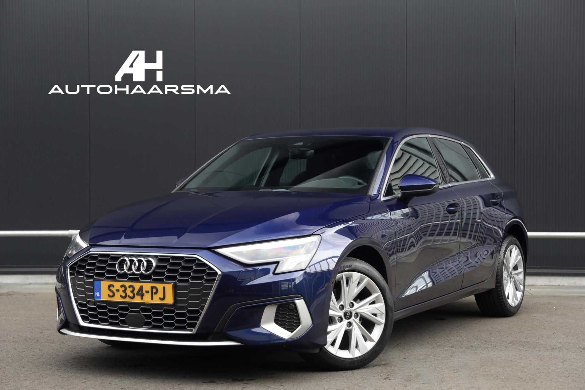 Audi A3 Sportback 30 TFSI 110pk Advanced edition Achteruitrijcamera Sportstoelen LED CarPlay Clima Cruise NL-Auto! 2023 - voorkant