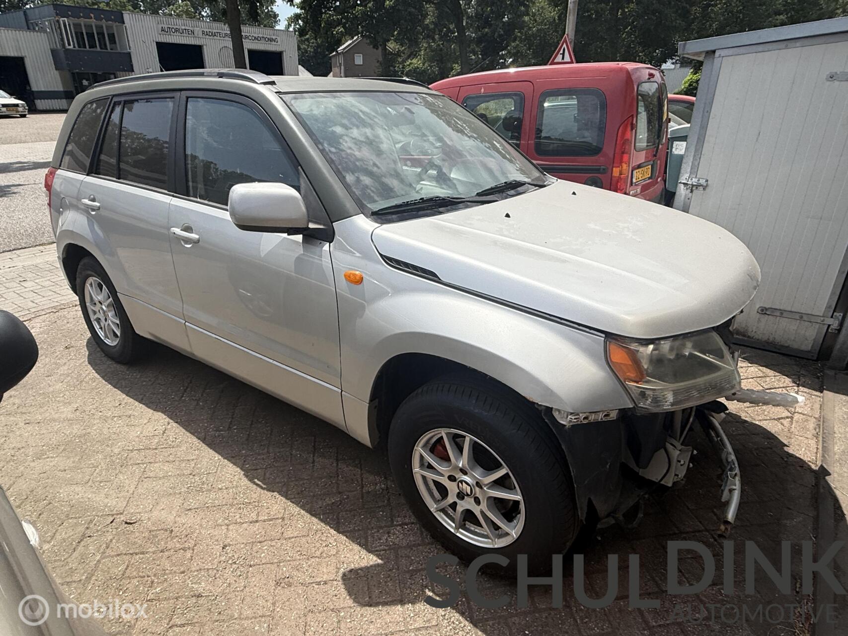 Suzuki Grand Vitara V6 2.7 V6 SCHADE|TECHNISCH GOED 2008 - voorkant