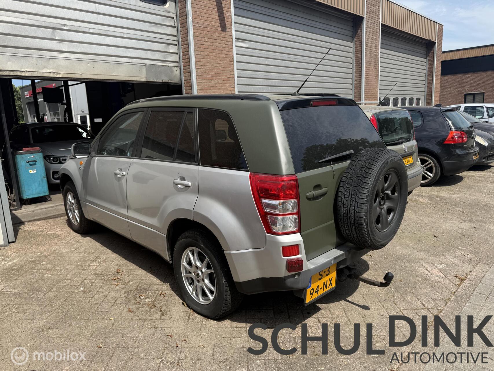 Foto van Suzuki Grand Vitara V6