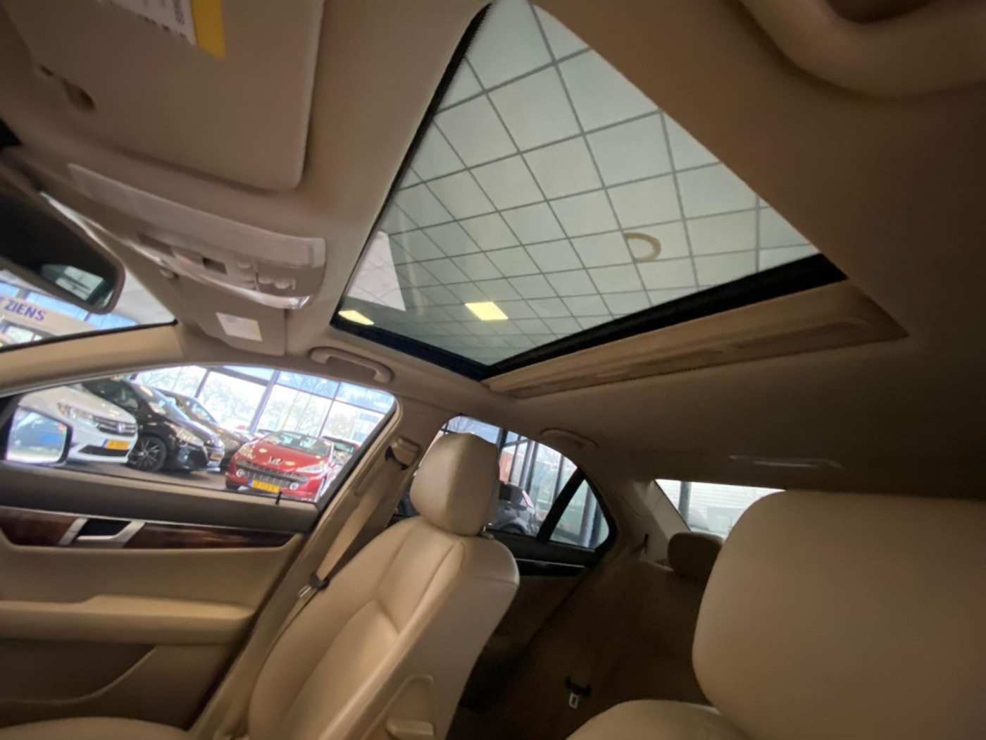 Foto van Mercedes-Benz C 250 Cgi