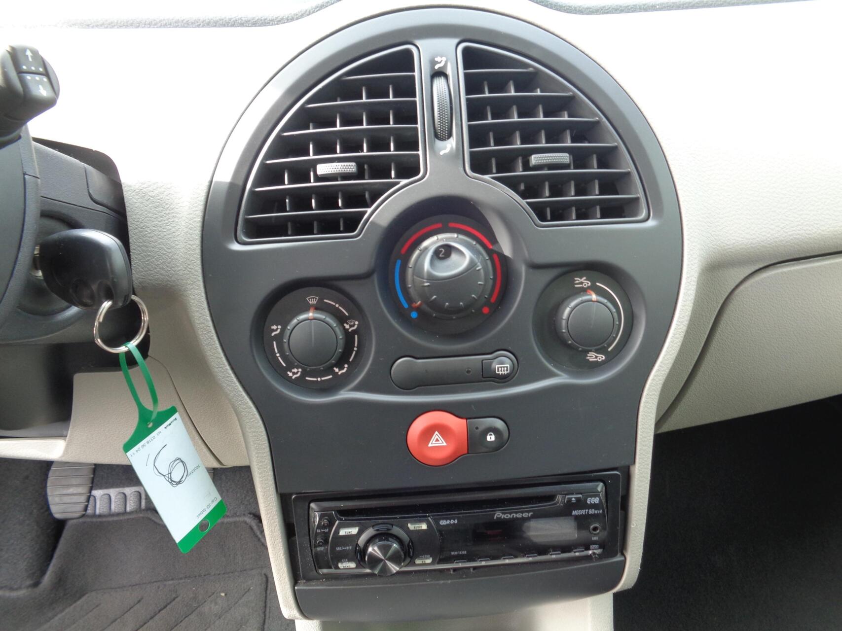 Foto van Renault Modus