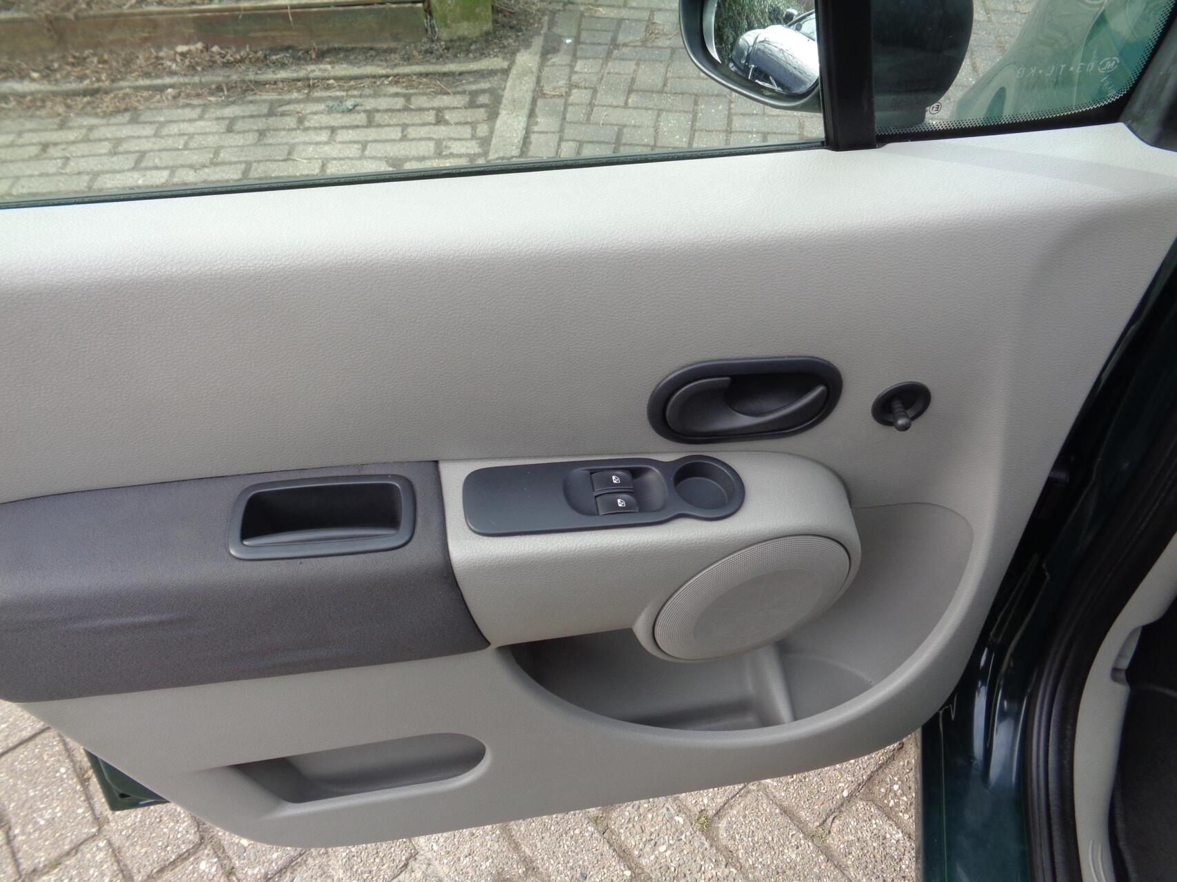 Foto van Renault Modus