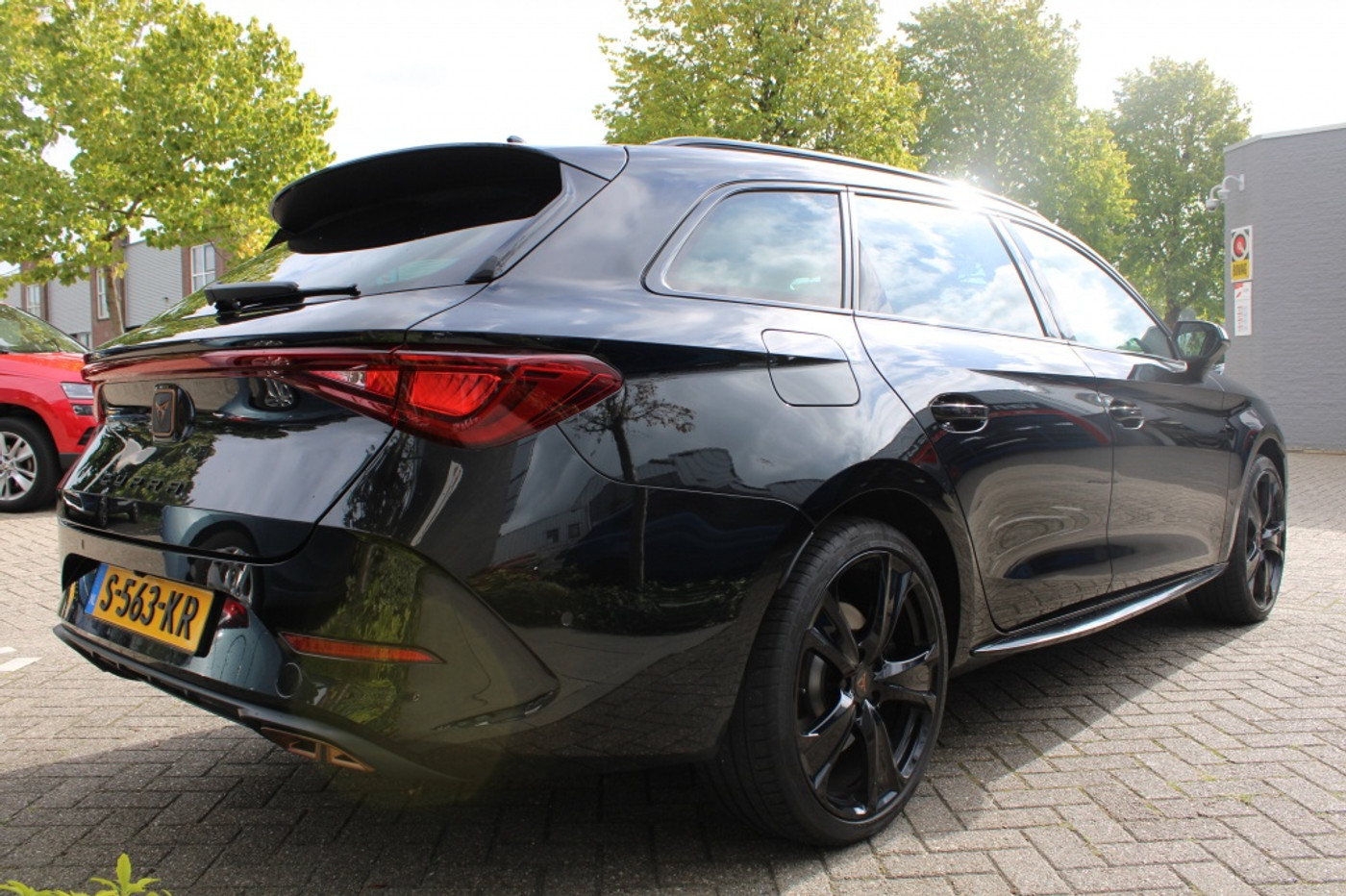 Foto van Seat Cupra Leon Sportstourer