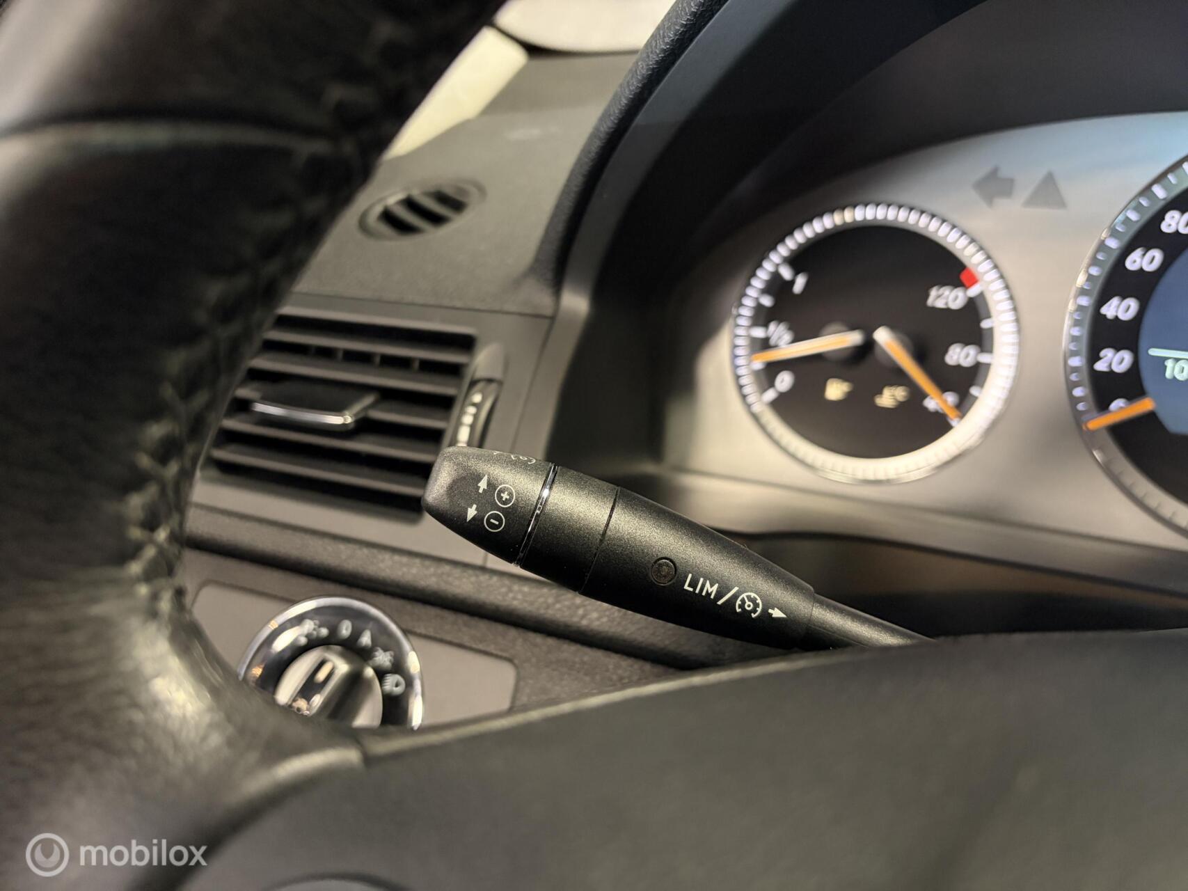 Foto van Mercedes-Benz C 180 Kompressor