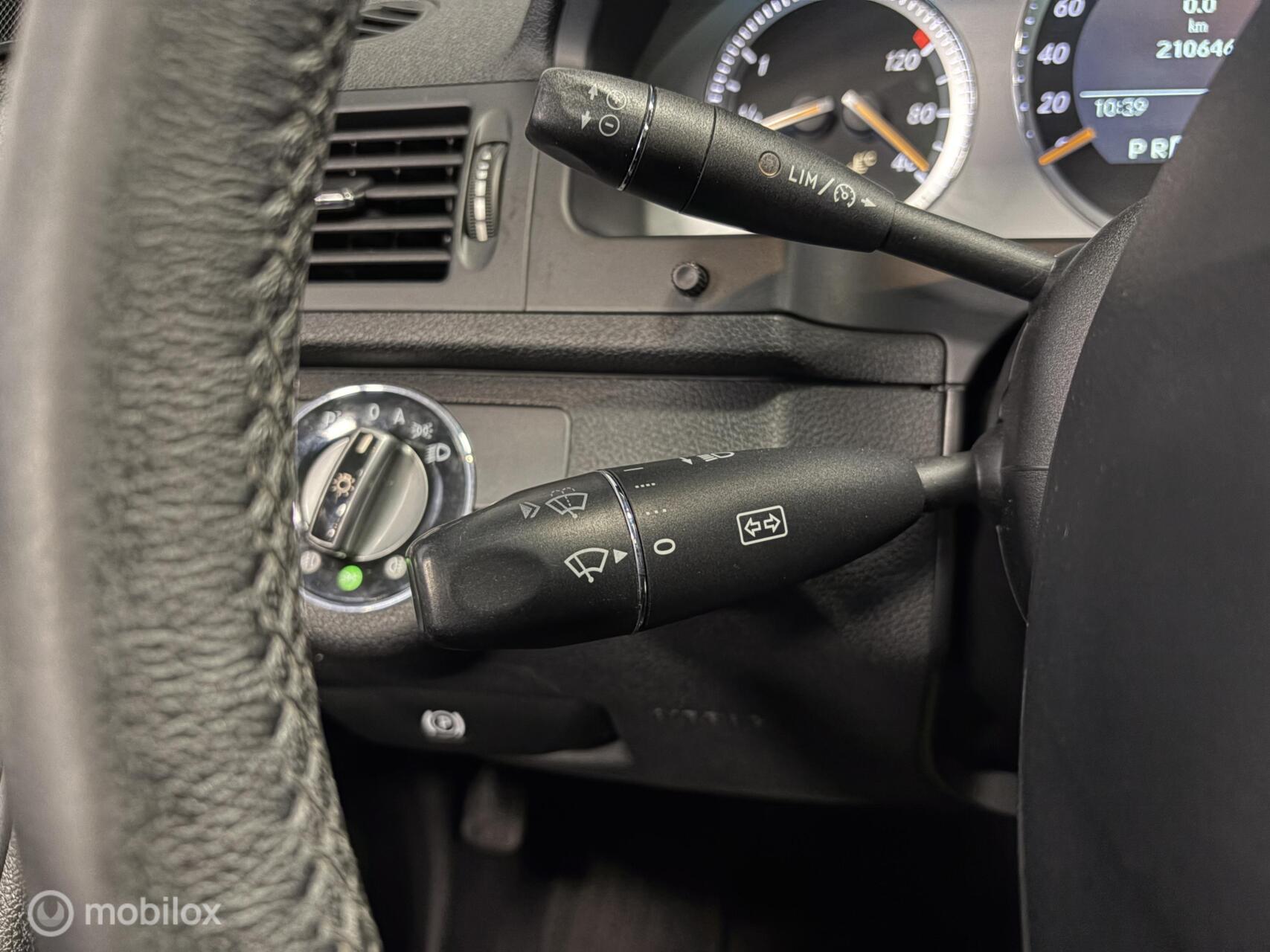 Foto van Mercedes-Benz C 180 Kompressor