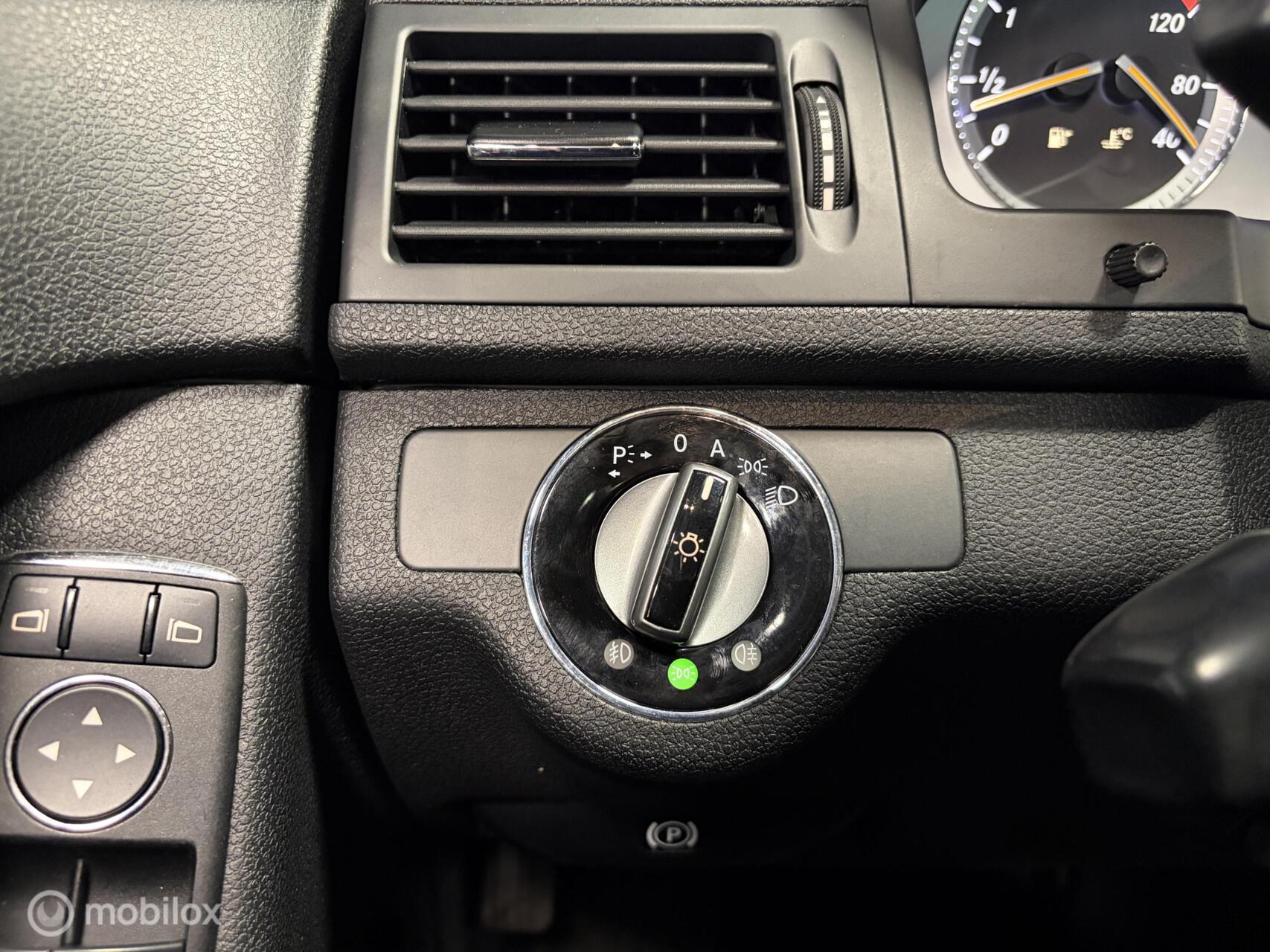 Foto van Mercedes-Benz C 180 Kompressor