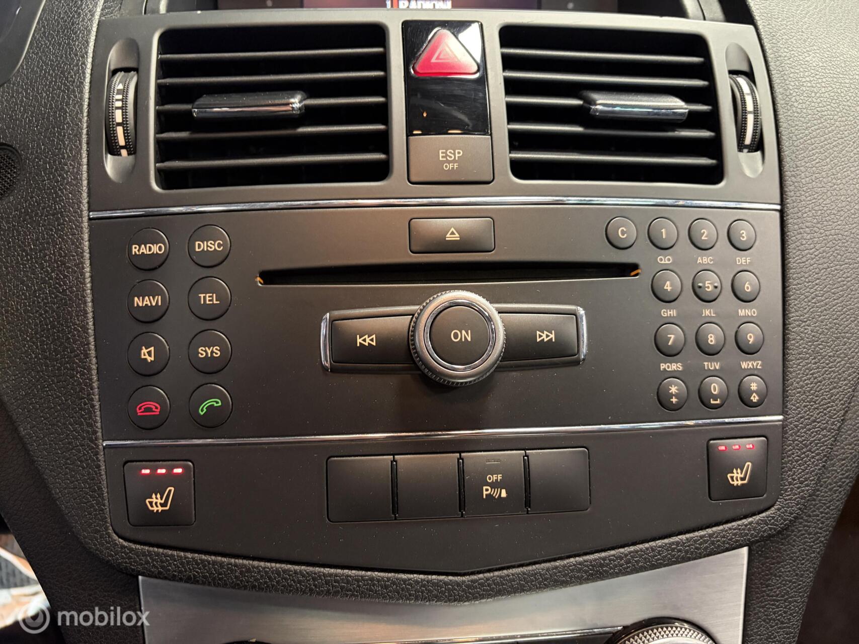 Foto van Mercedes-Benz C 180 Kompressor