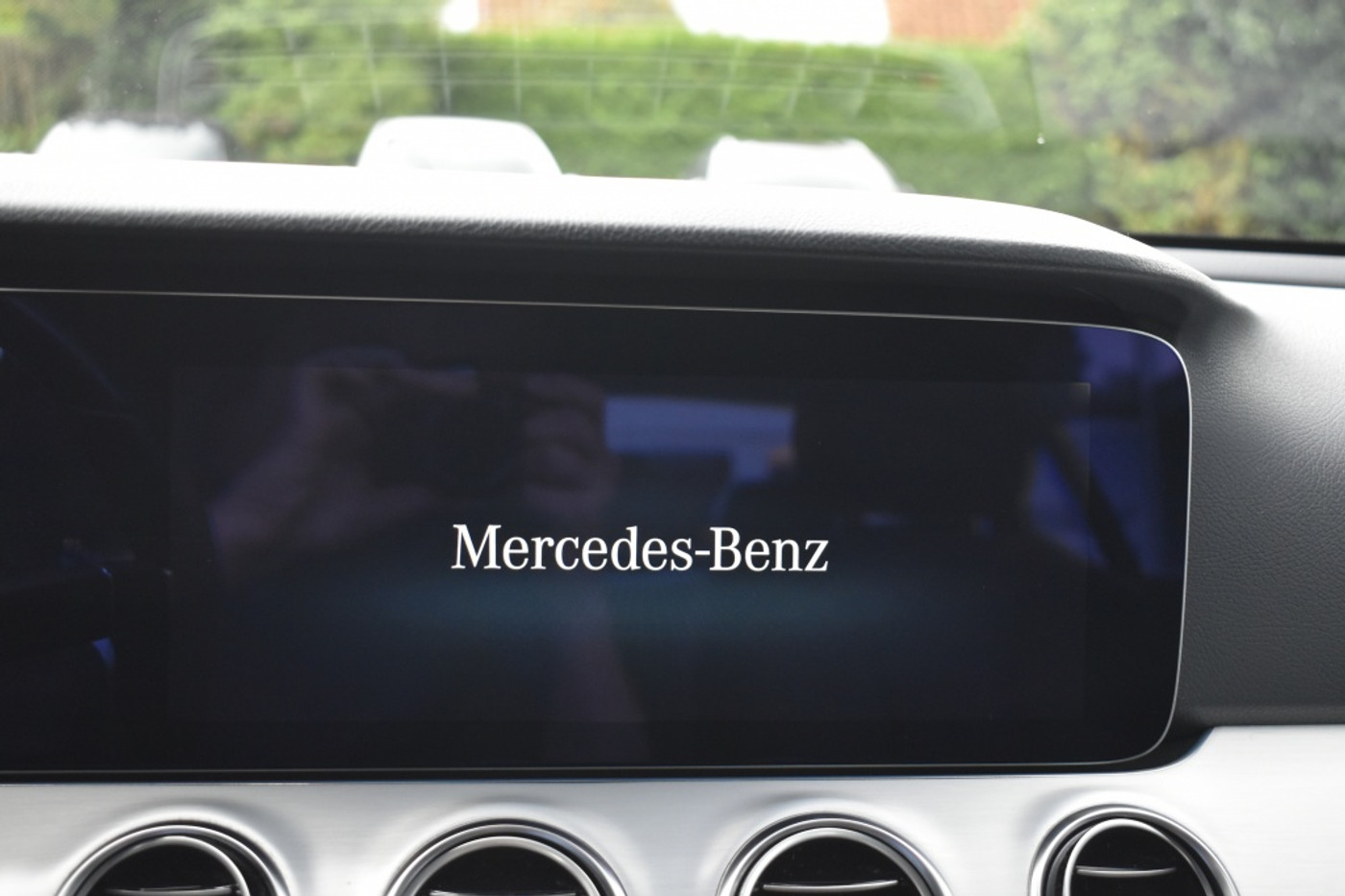 Foto van Mercedes-Benz E 300 De 4Matic