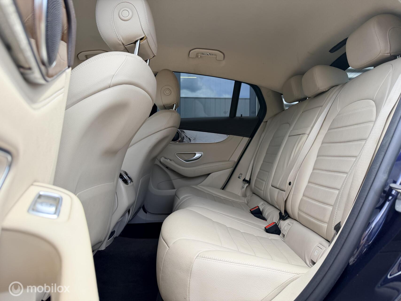 Foto van Mercedes-Benz GLC 350 E 4Matic