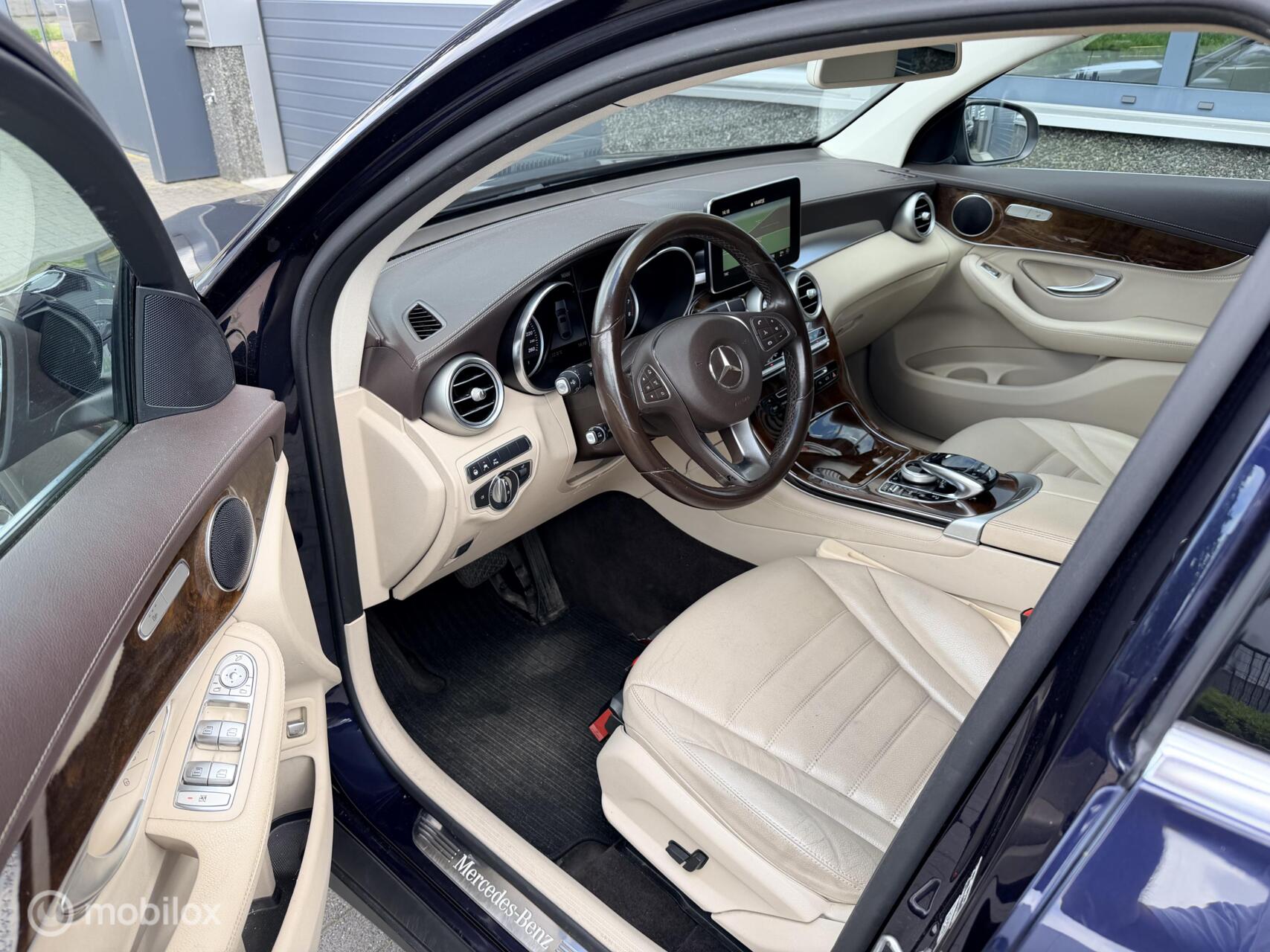 Foto van Mercedes-Benz GLC 350 E 4Matic