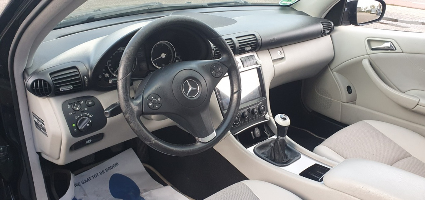 Foto van Mercedes-Benz CLC 200 Kompressor