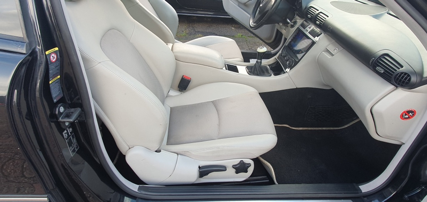 Foto van Mercedes-Benz CLC 200 Kompressor