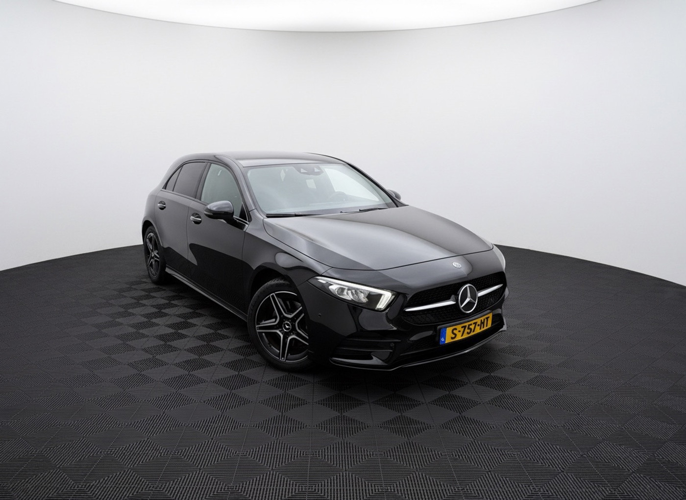 Foto van Mercedes-Benz A 250 E