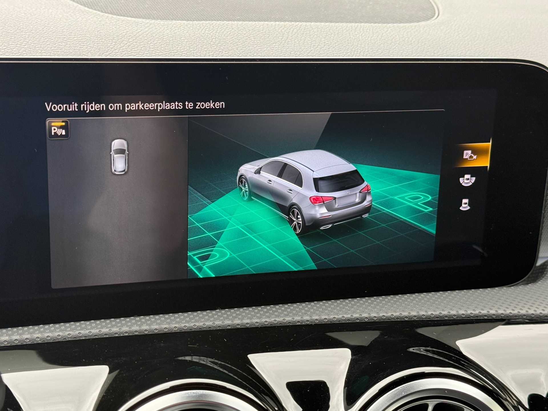 Foto van Mercedes-Benz A 250 E