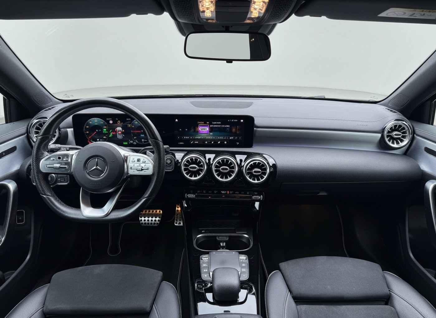 Foto van Mercedes-Benz A 250 E
