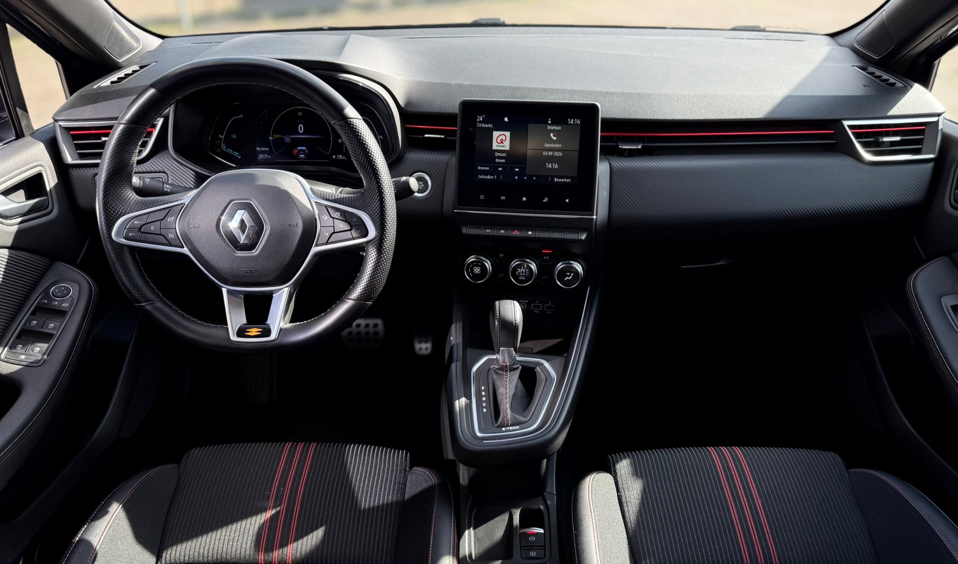 Foto van Renault Clio (e-tech Hybrid)