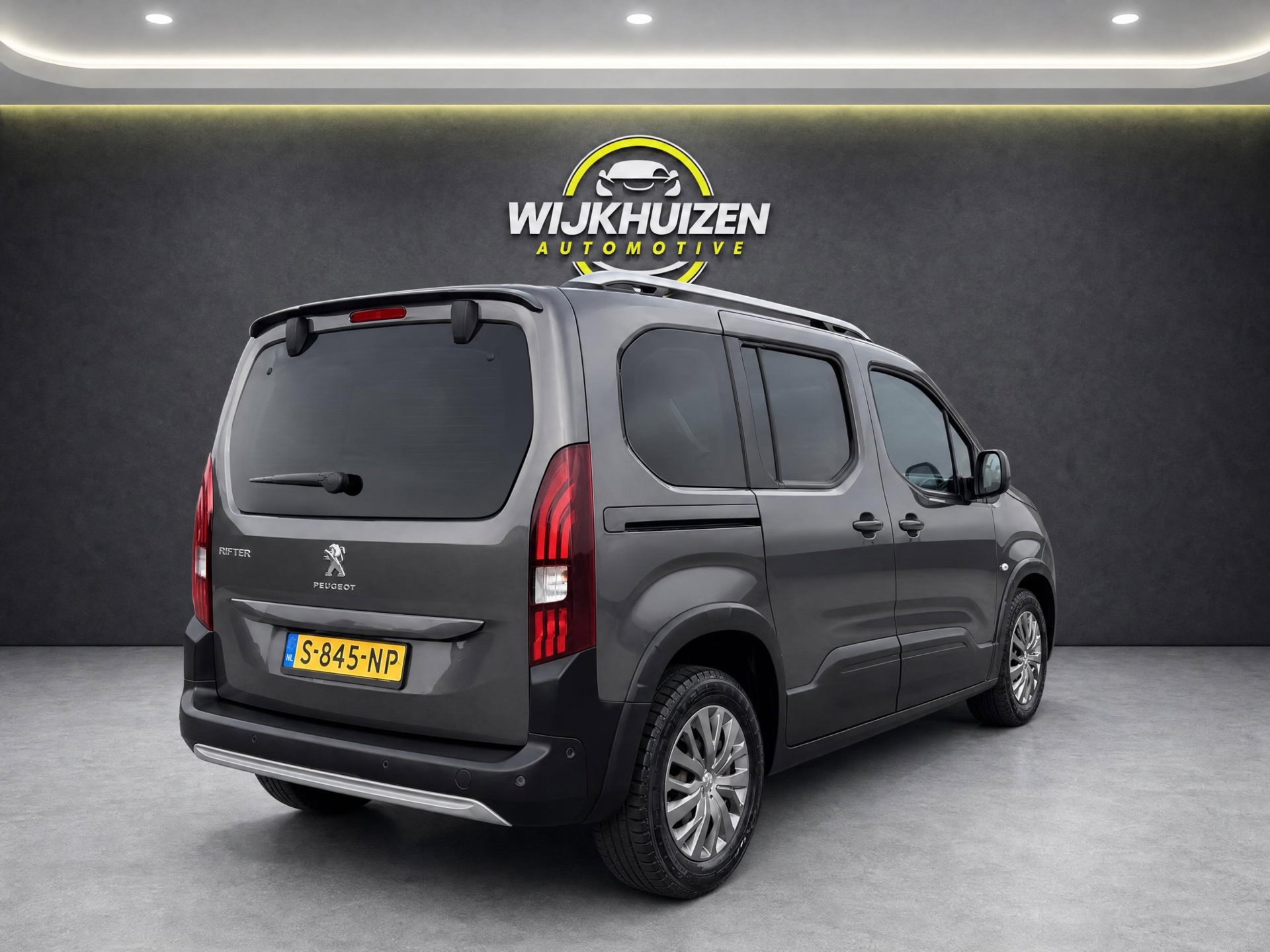 Foto van Peugeot Rifter