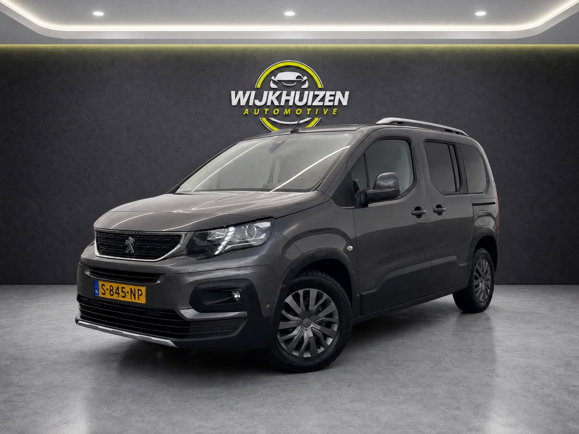 Foto van Peugeot Rifter