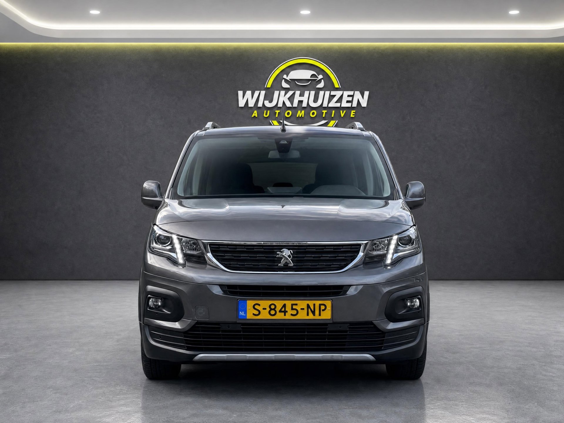 Foto van Peugeot Rifter