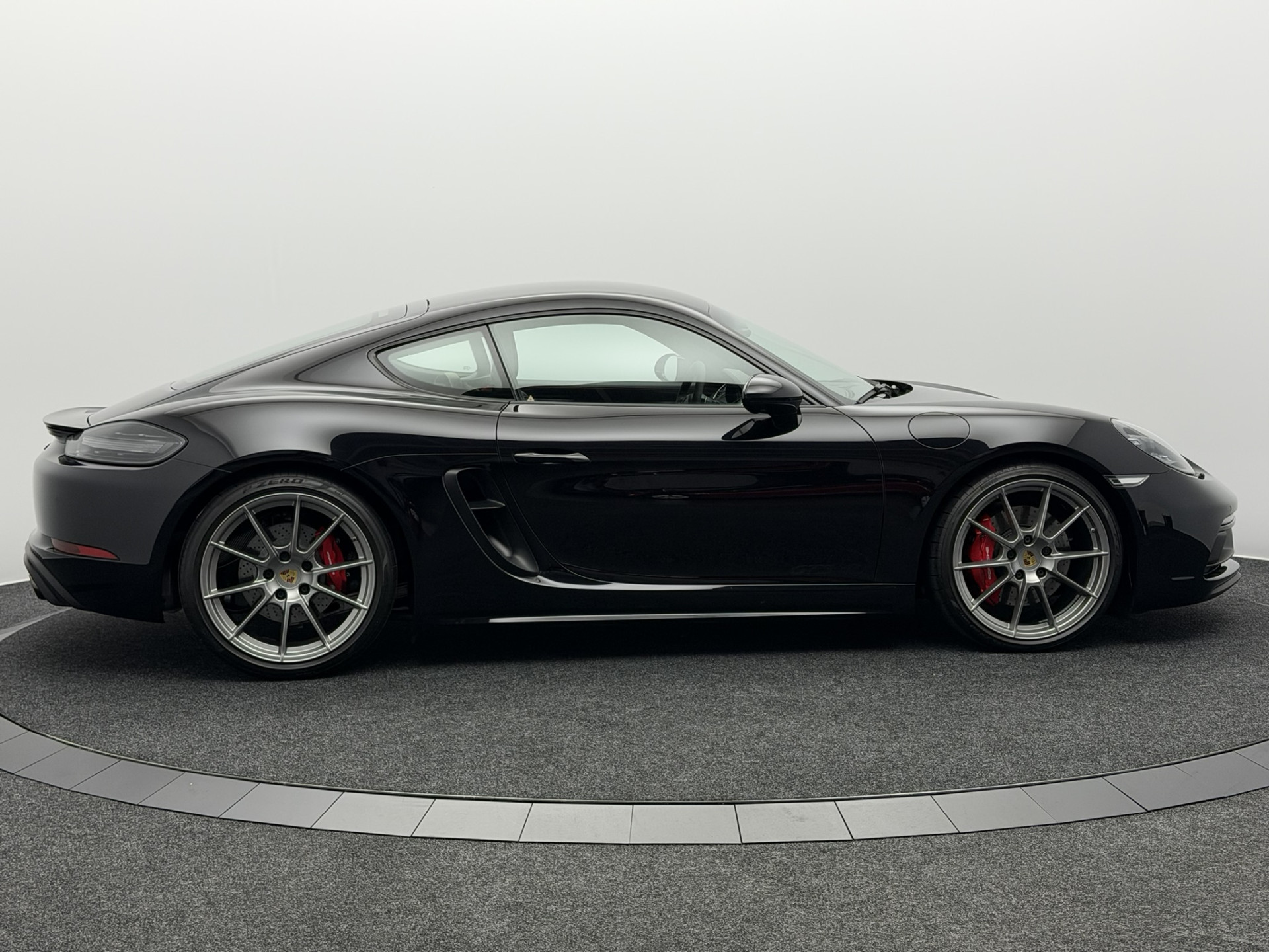 Foto van Porsche 718 Cayman GTS