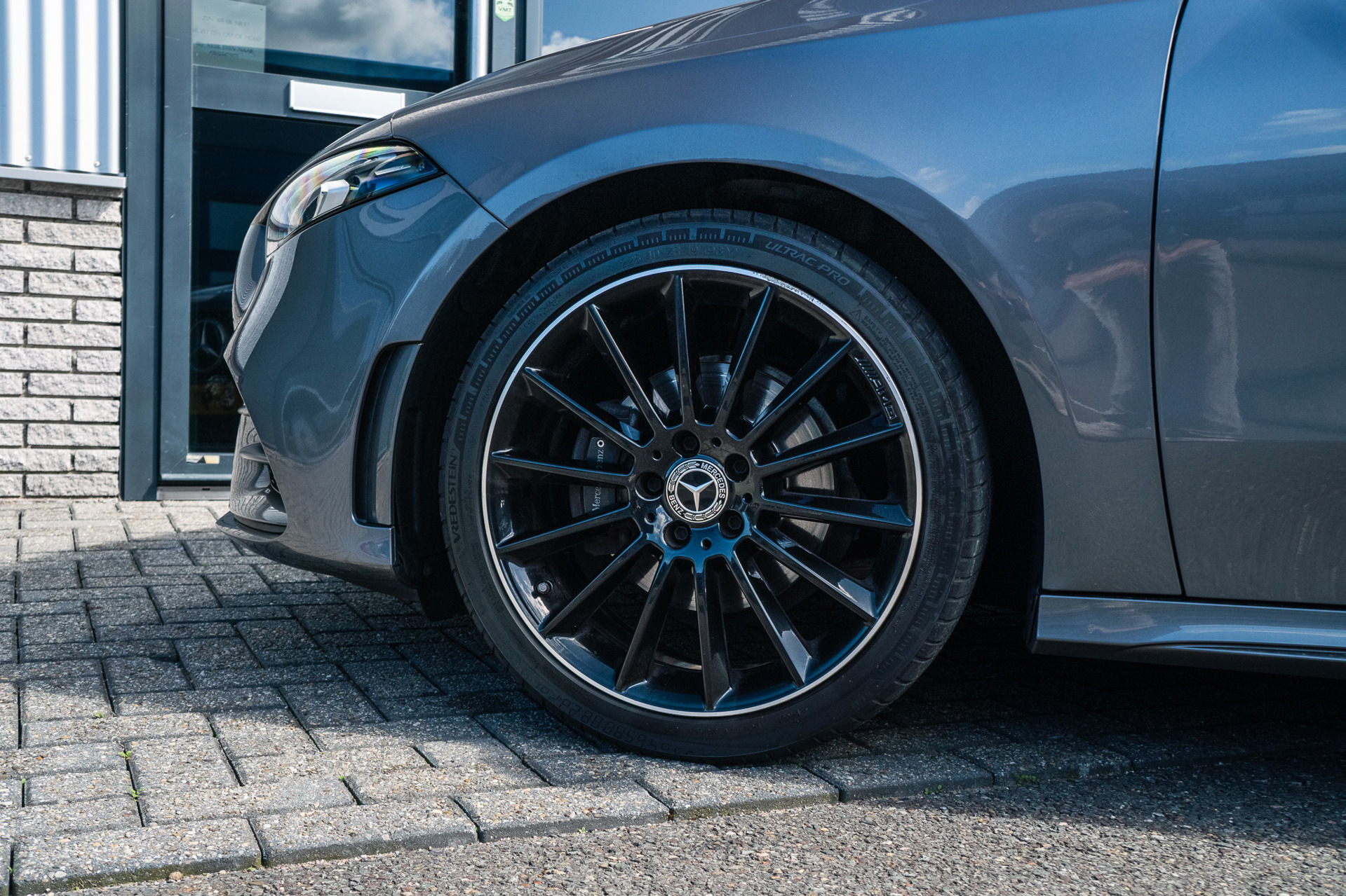 Foto van Mercedes-Benz A 180