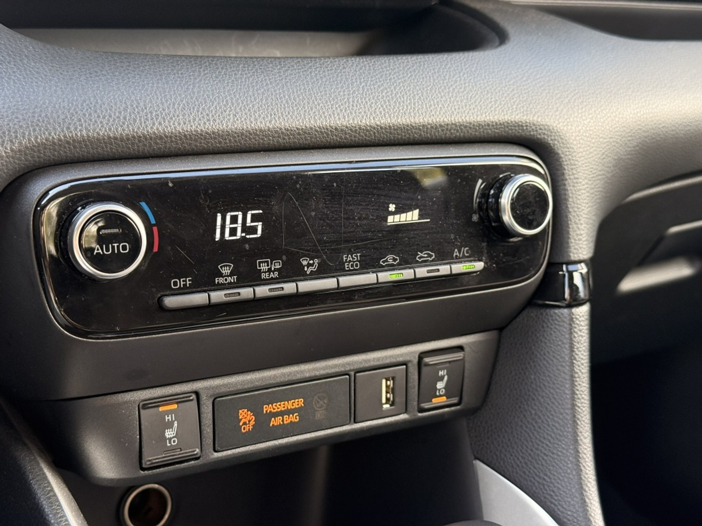 Foto van Mazda Mazda2 Hybrid