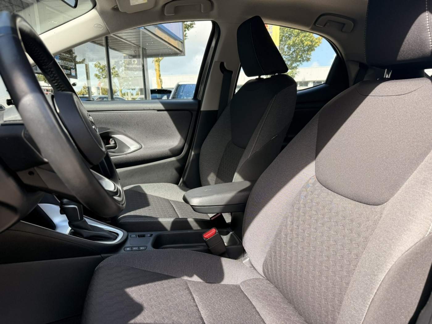 Foto van Mazda Mazda2 Hybrid