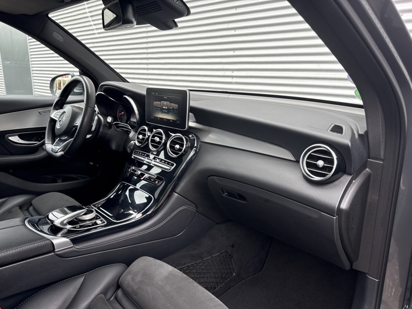Foto van Mercedes-Benz GLC 350 E 4Matic
