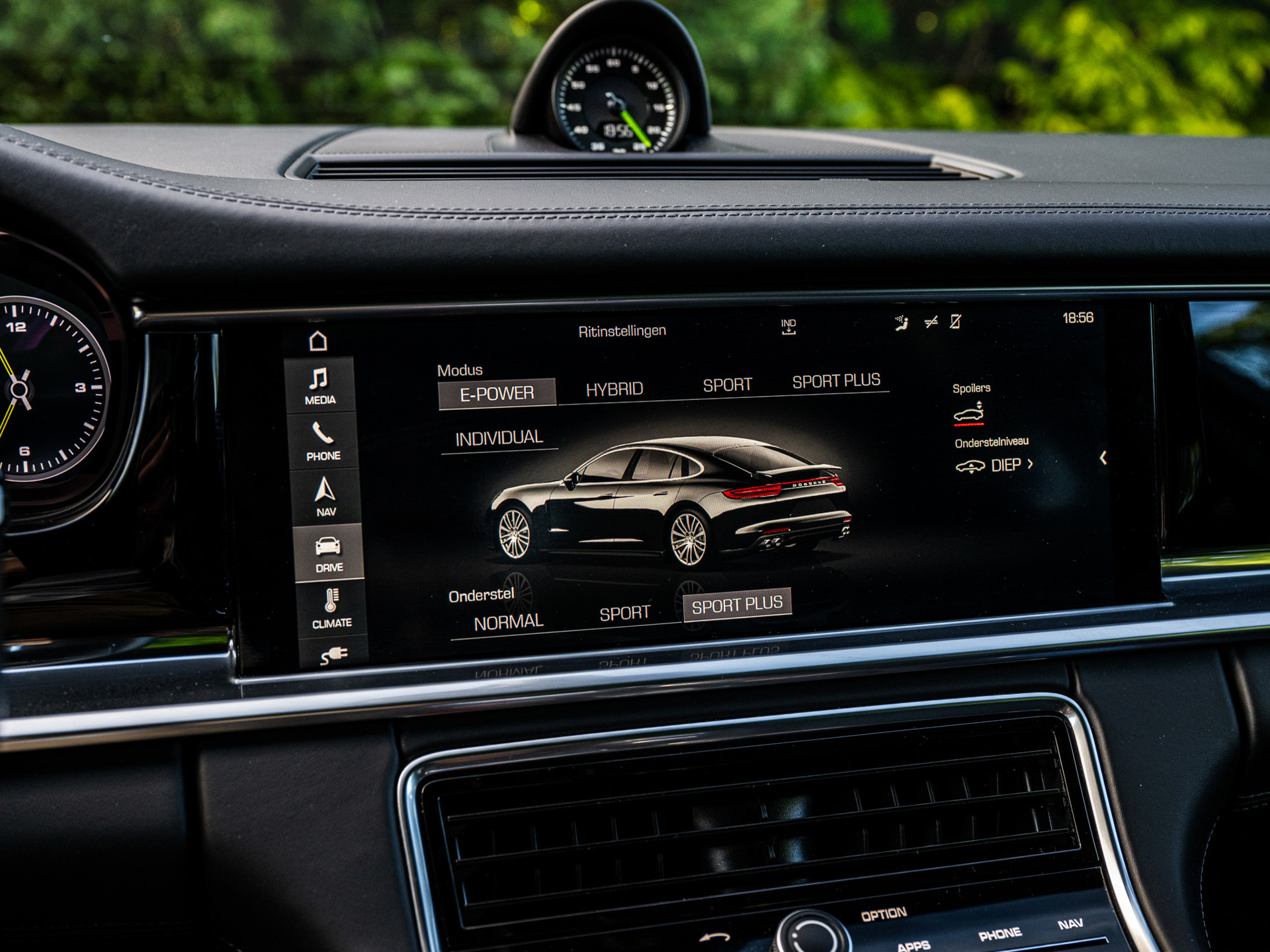 Foto van Porsche Panamera 4 E-hybrid