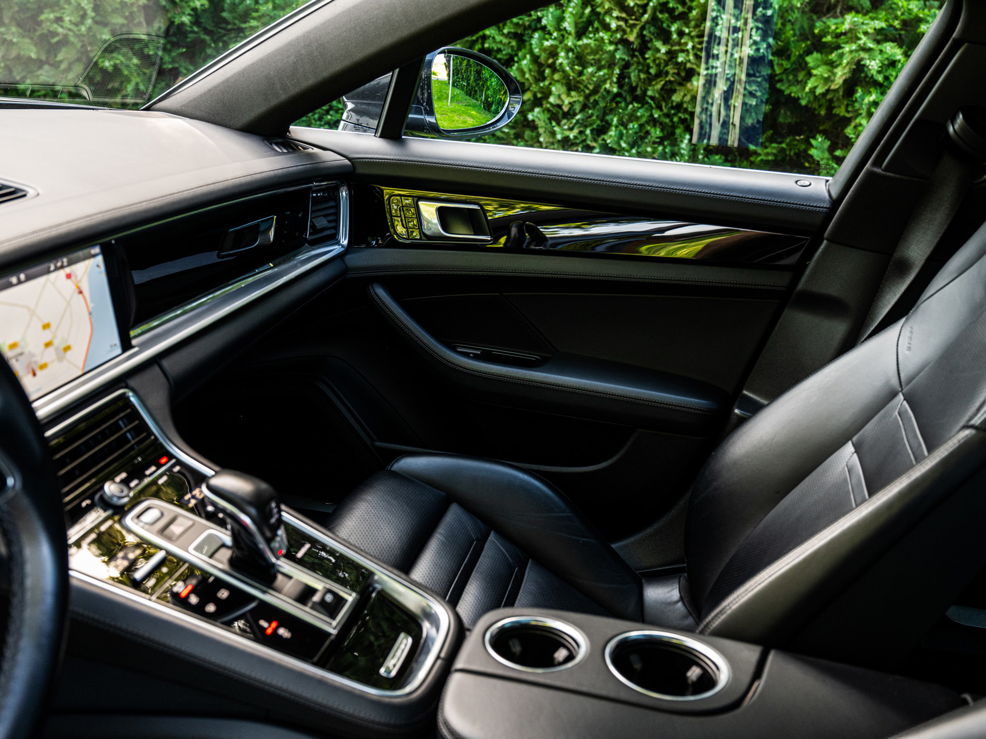 Foto van Porsche Panamera 4 E-hybrid