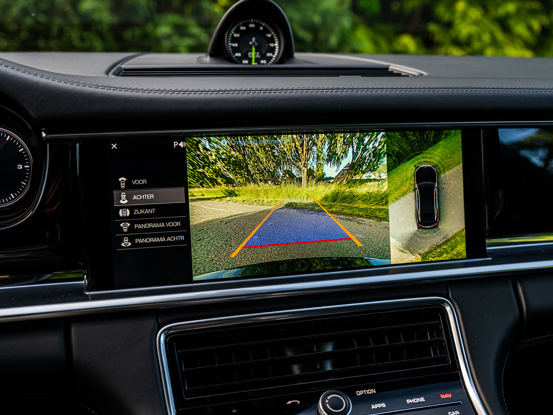 Foto van Porsche Panamera 4 E-hybrid