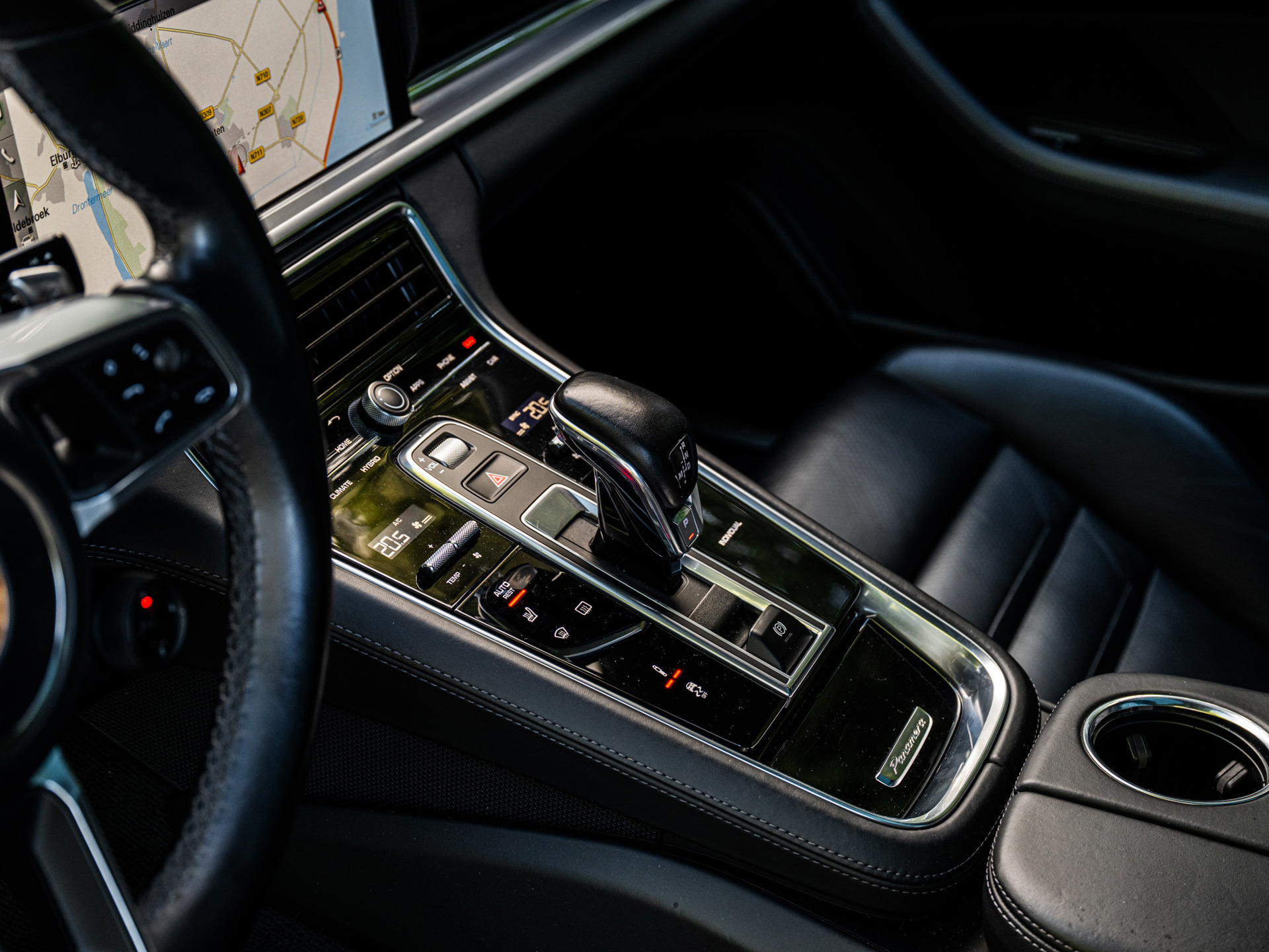 Foto van Porsche Panamera 4 E-hybrid