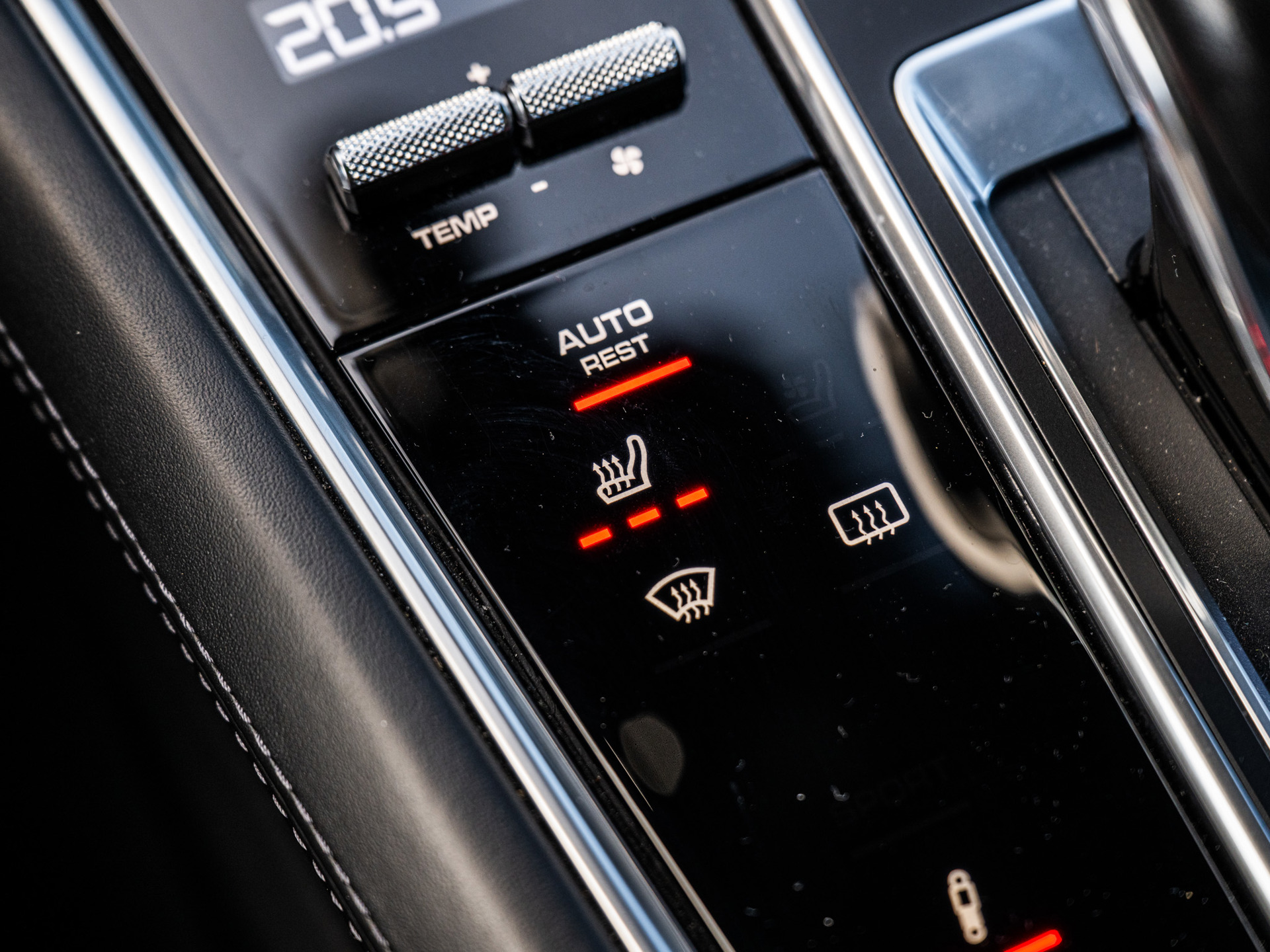 Foto van Porsche Panamera 4 E-hybrid