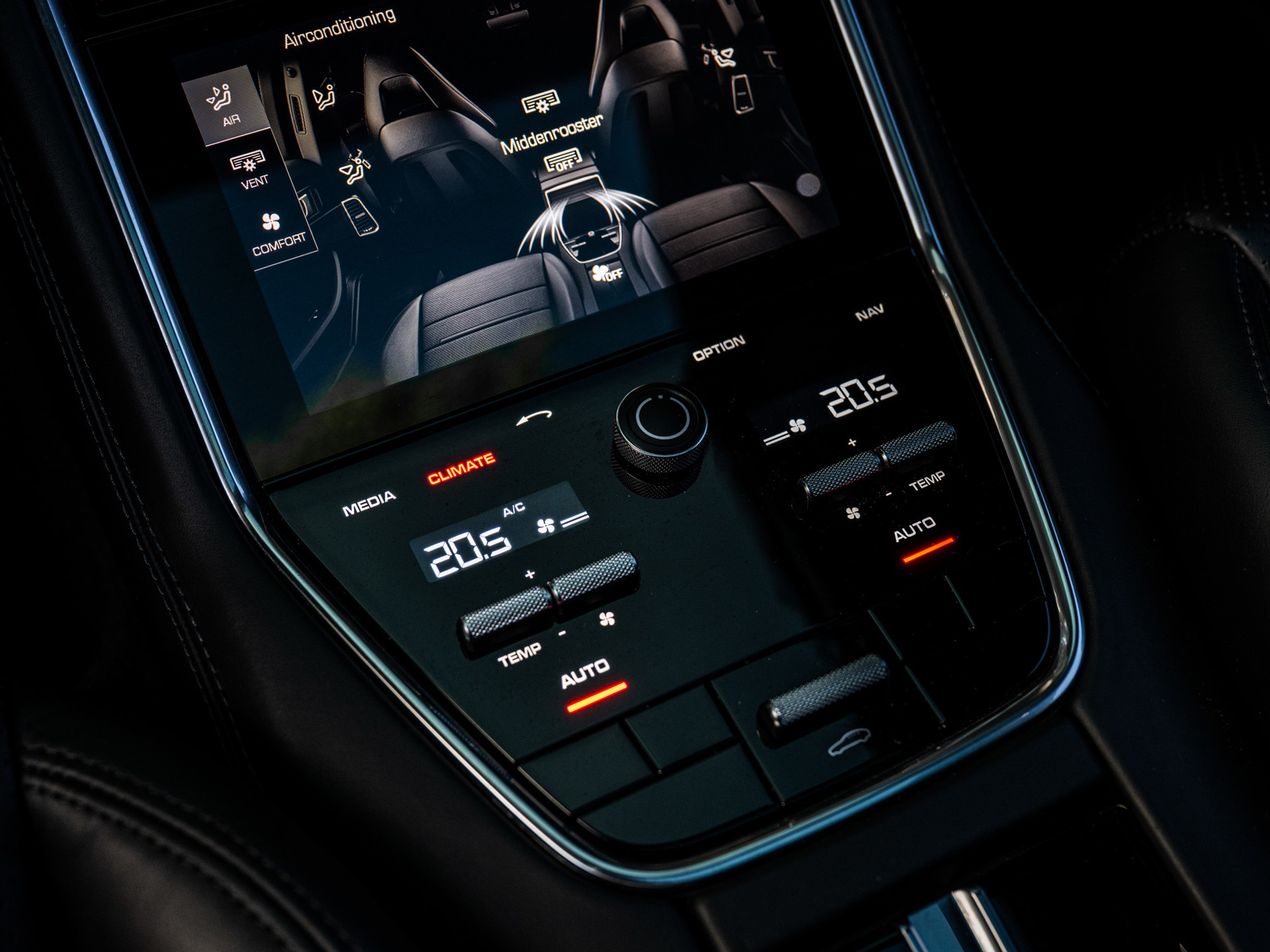 Foto van Porsche Panamera 4 E-hybrid